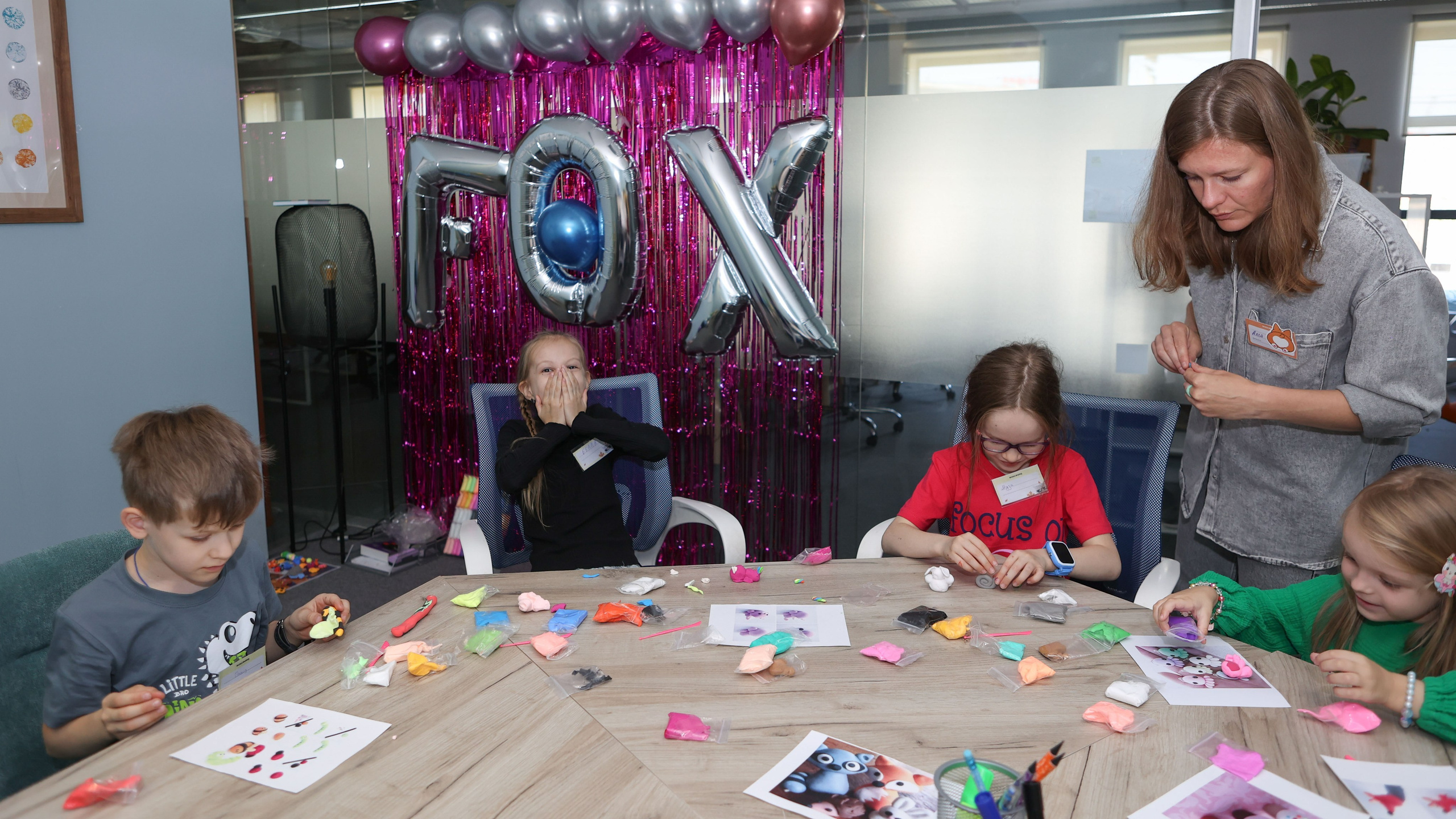 Новый учебный год в Школе Фоксфорд 1-2 классы. Выпускные альбомы и школьный фотограф в Подольске, Троицке, Щербинке, Москве и Московской области