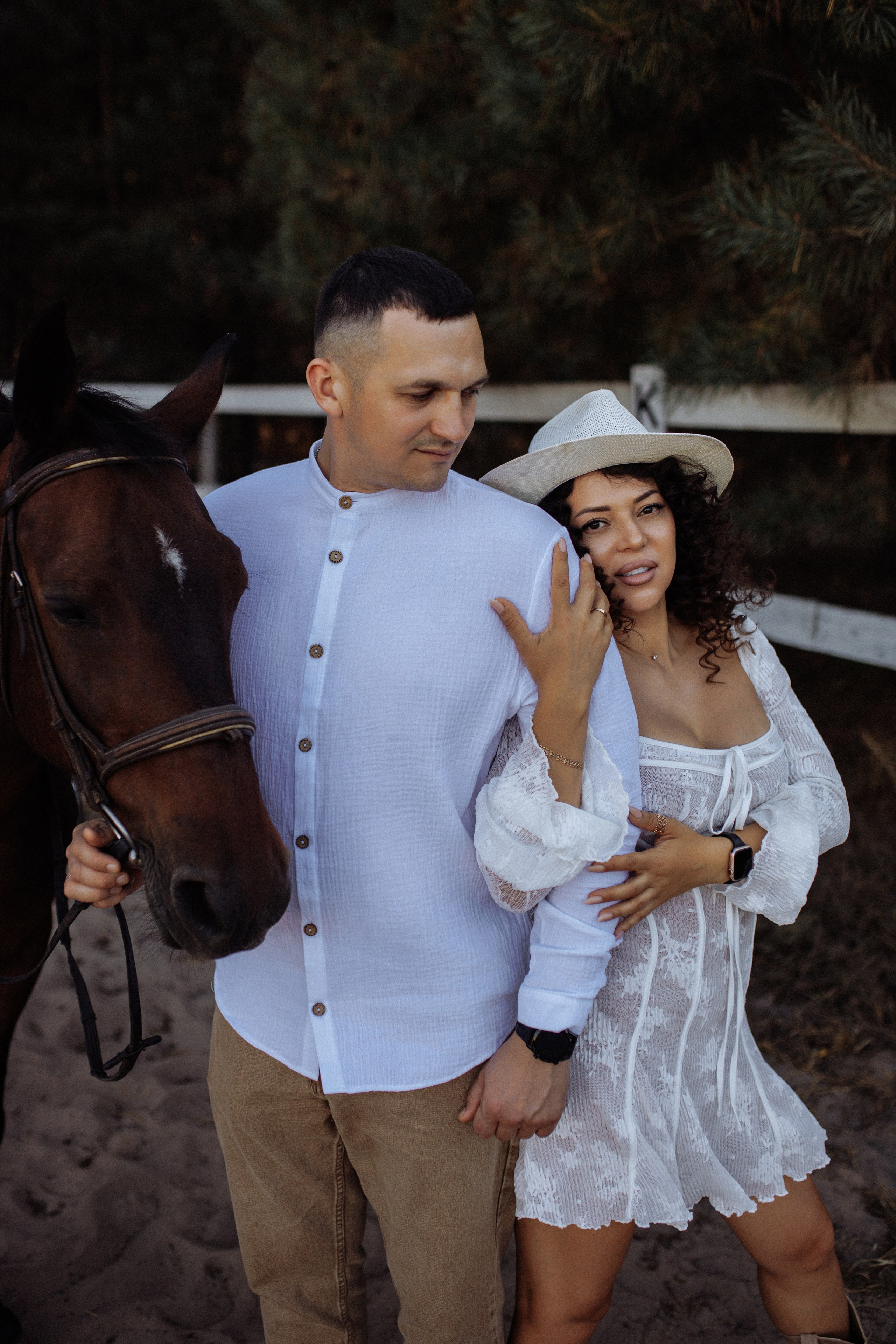 Олеся и семья. Семейный фотограф Губкин/Старый Оскол