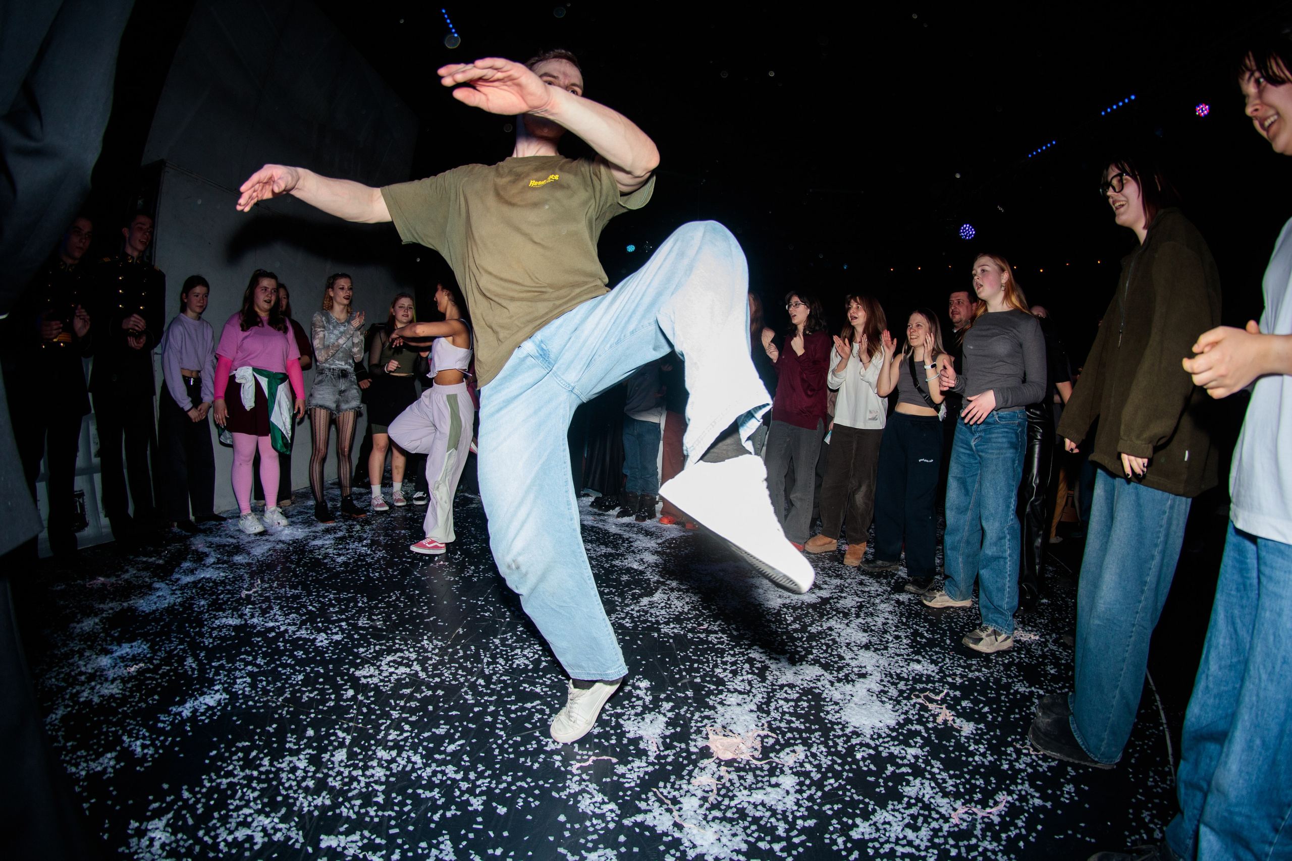 Афтепати в Upsala. Портретный и концертный фотограф в Санкт-Петербурге Егор Телятников