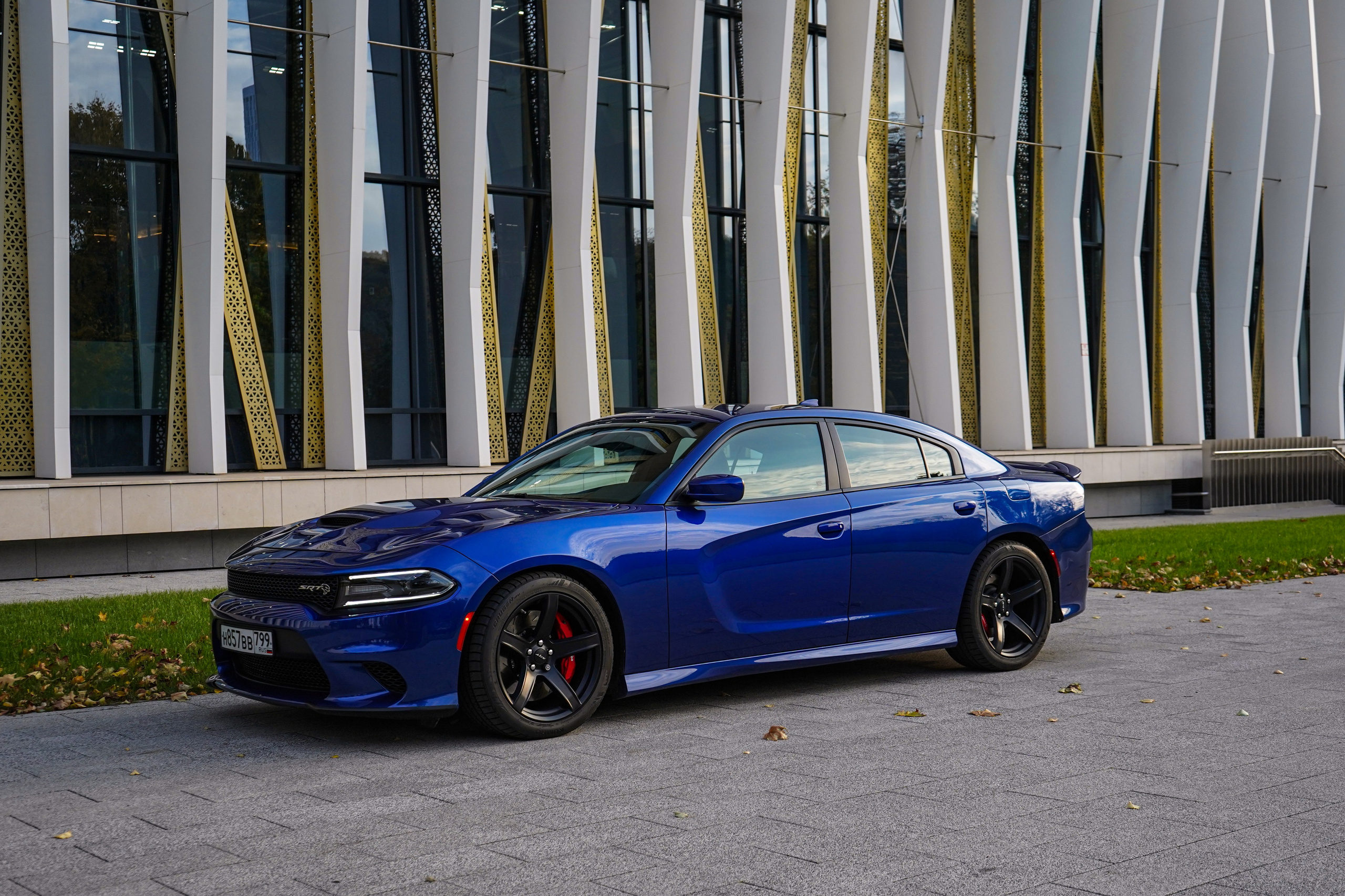 Dodge Charger Hellcat. Автомобильный фотограф Шакая Кирилл