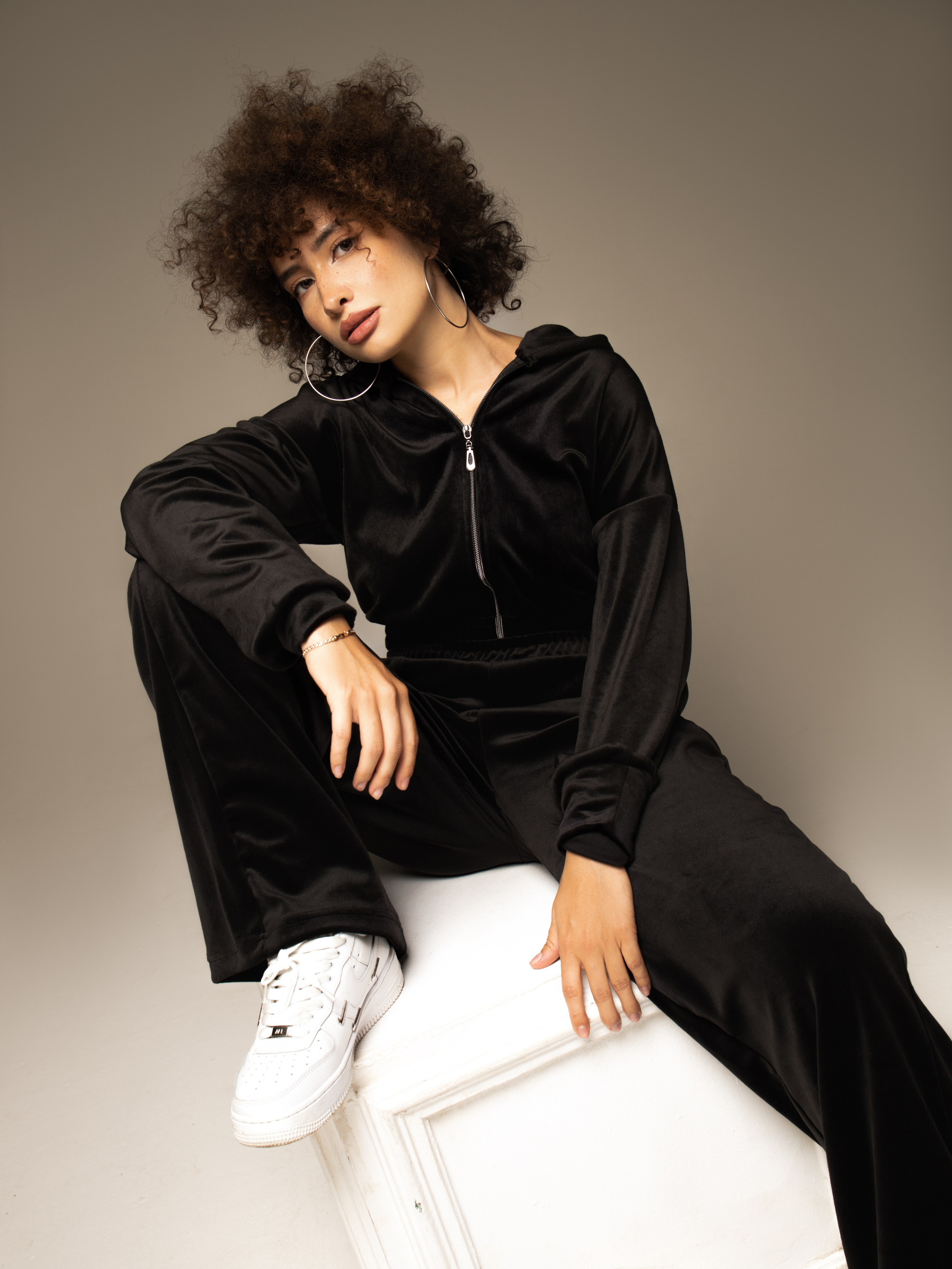 ВБ. RUNA production — стильные съемки для брендов