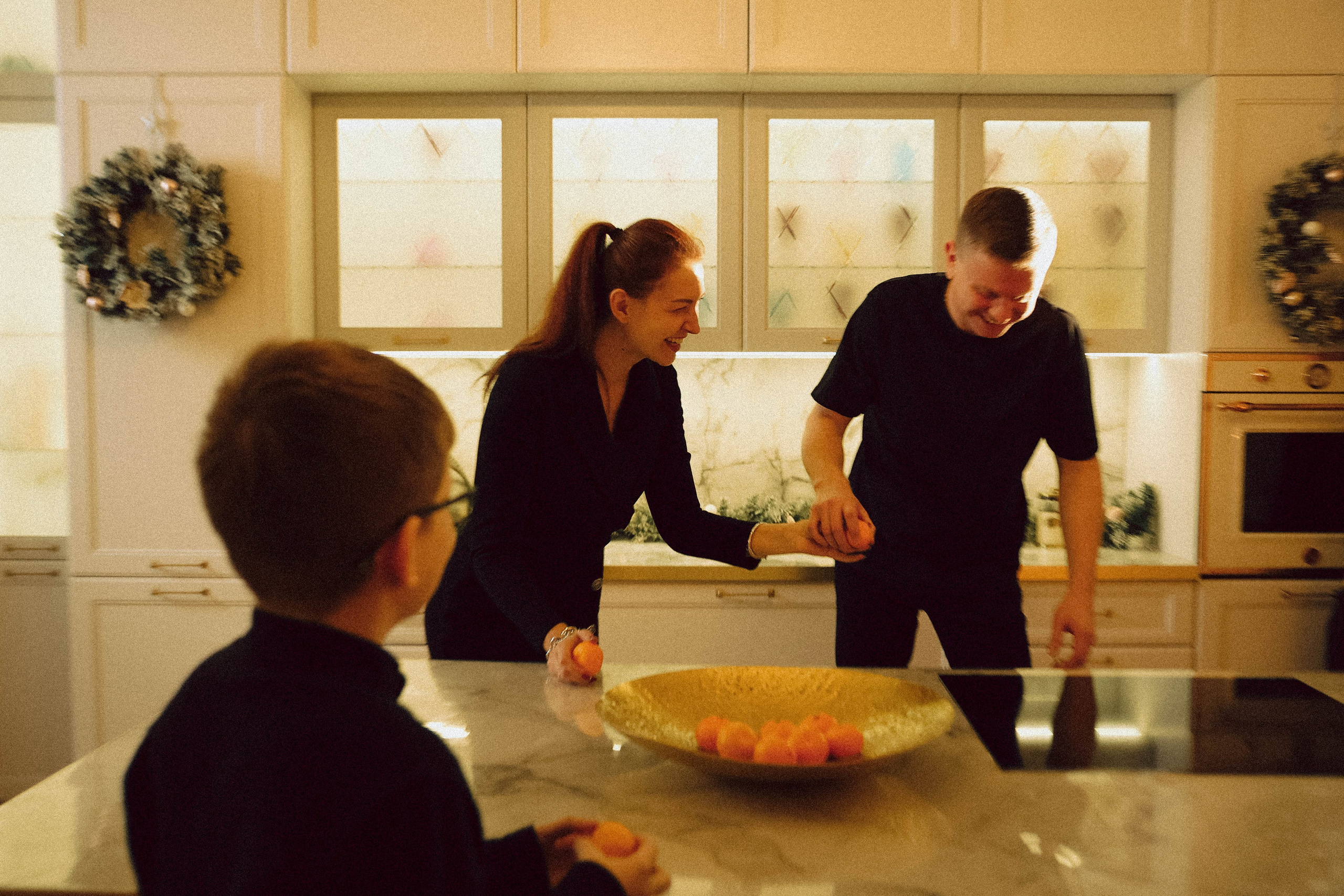 Новогодняя total black. Photographer in Moscow & everywhere in the World Alena Vyalova