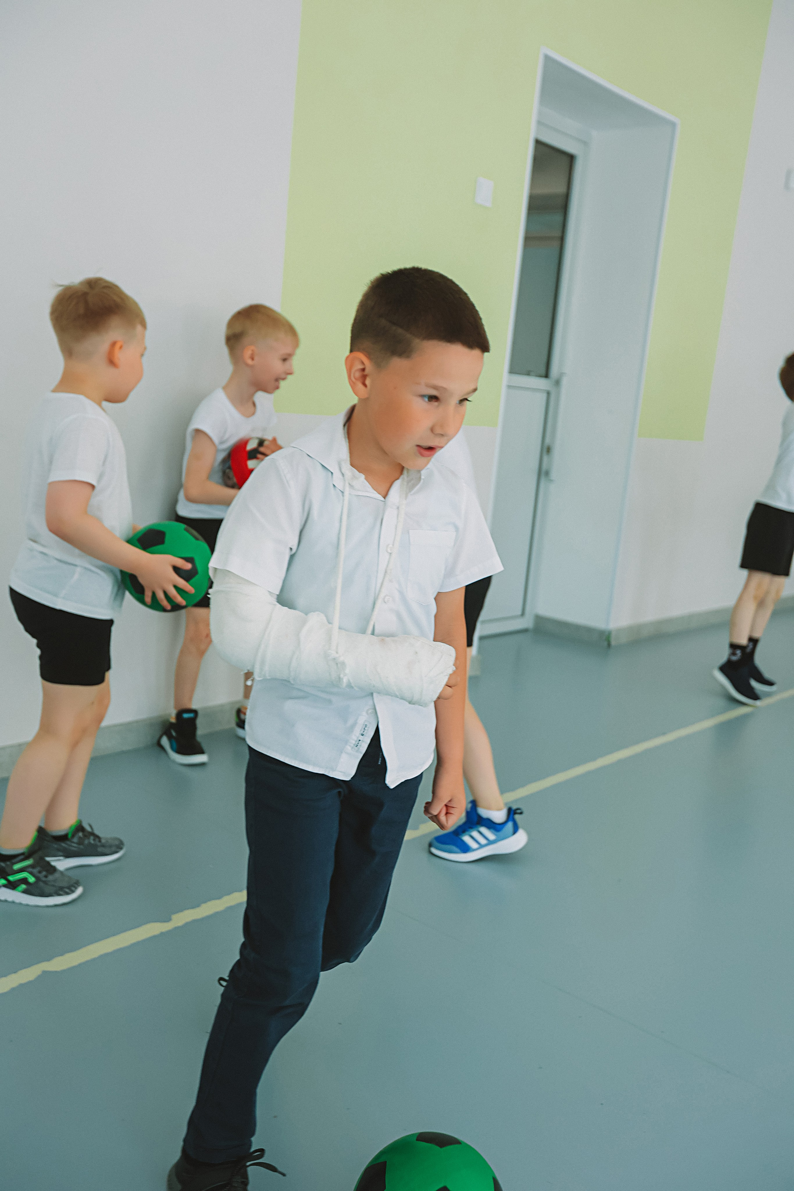 Один день в школе 1 класс. Семейный фотограф Тюмень, фотограф на роды Салмина Мария