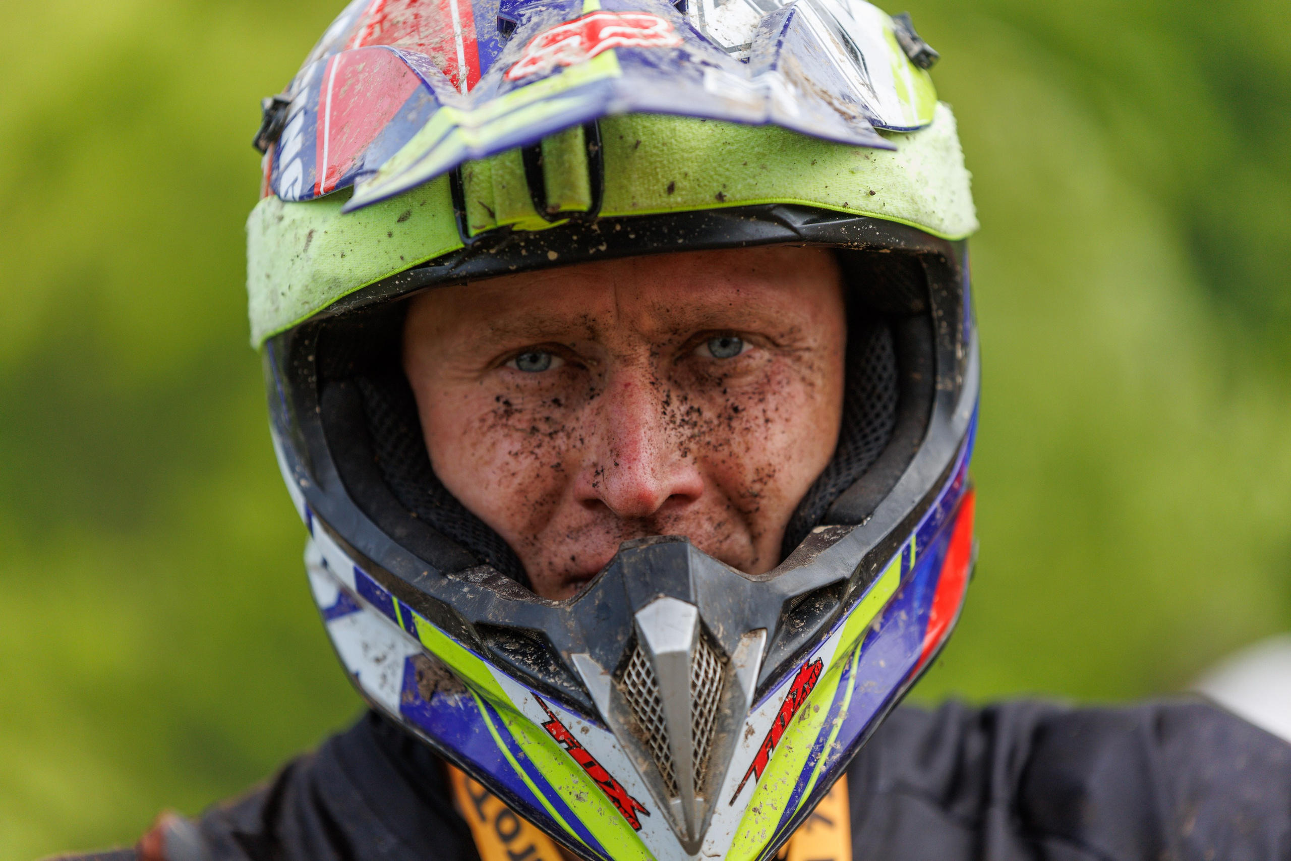 SET Project 2025. Свадебный, семейный и репортажный фотограф в Южно-Сахалинске Артур Петросян