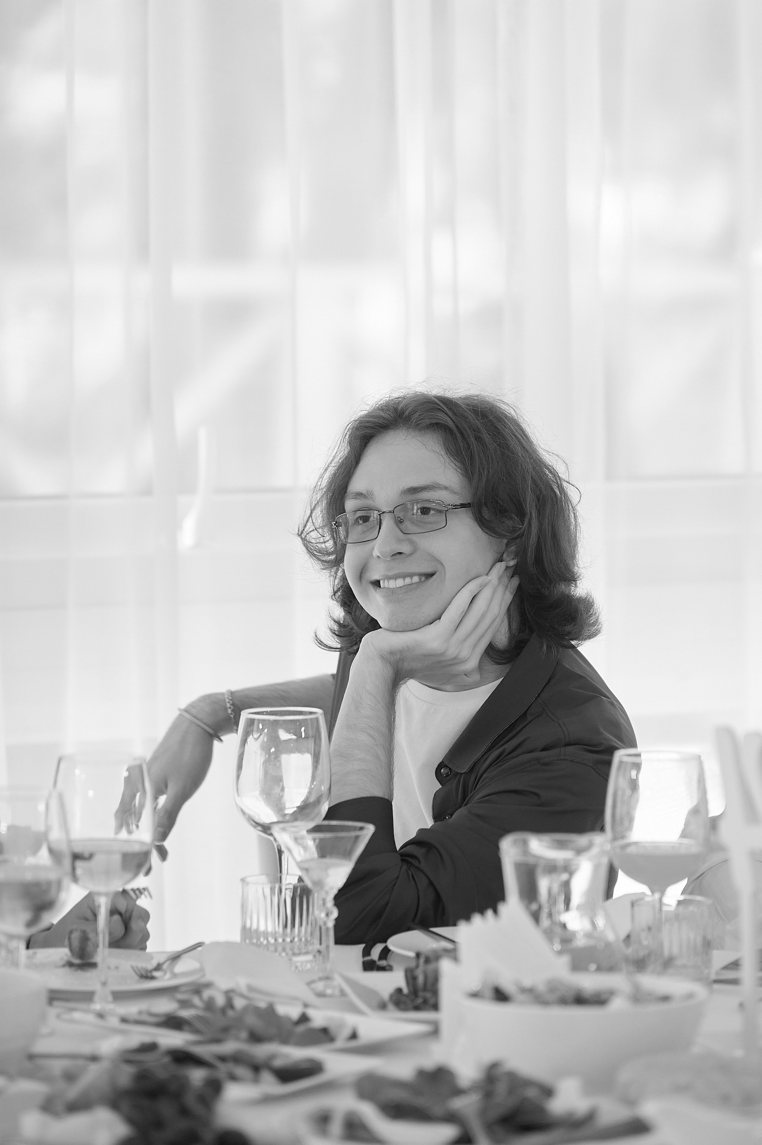 Репортажная съёмка выпускных в СПб | Фотограф на выпускной 9 и 11 класса