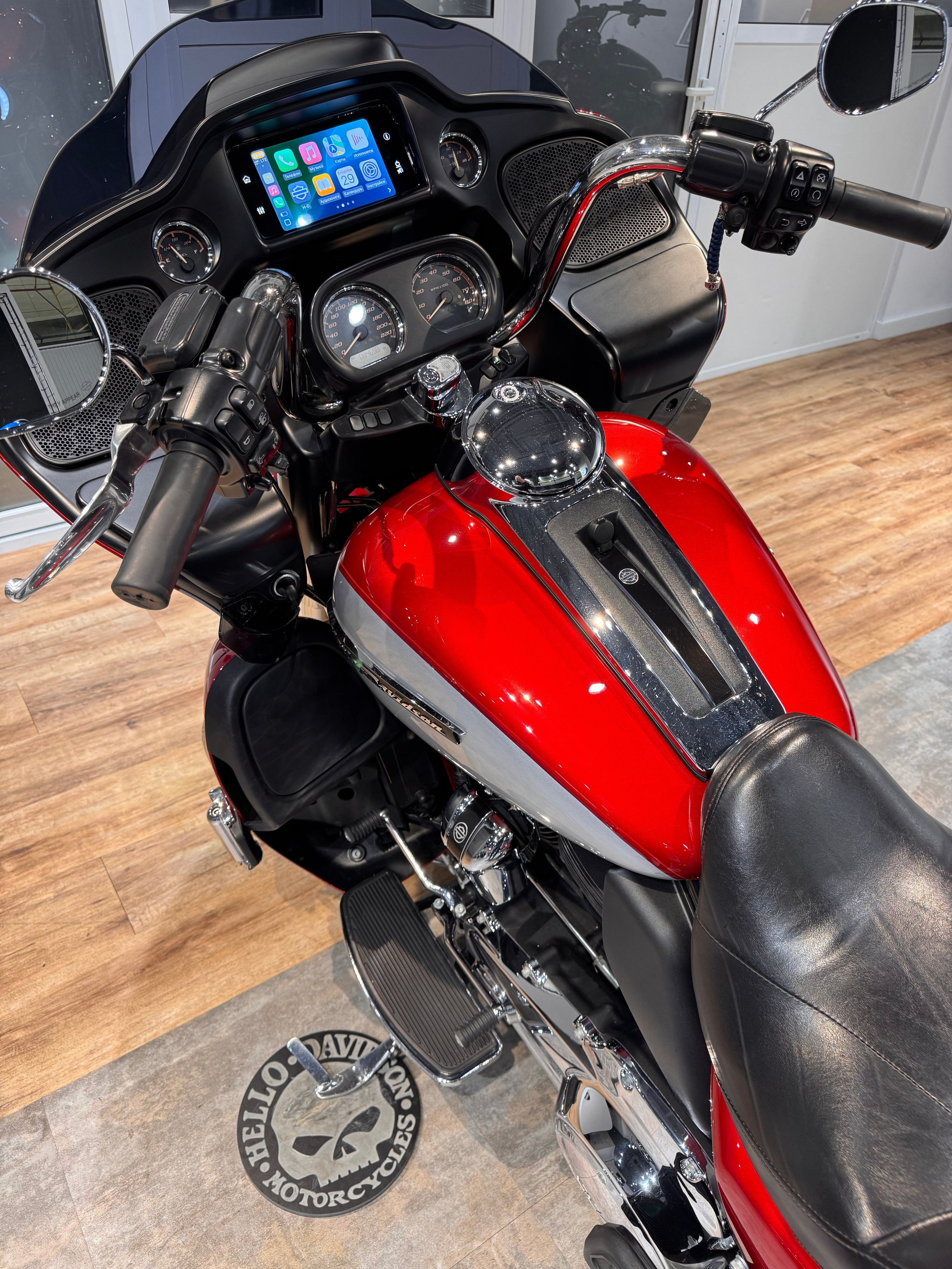 Harley Davidson 2019 Road Glide Ultra (Touring) — купить мотоцикл. Hello Davidson, Москва. Только хорошие мотоциклы…