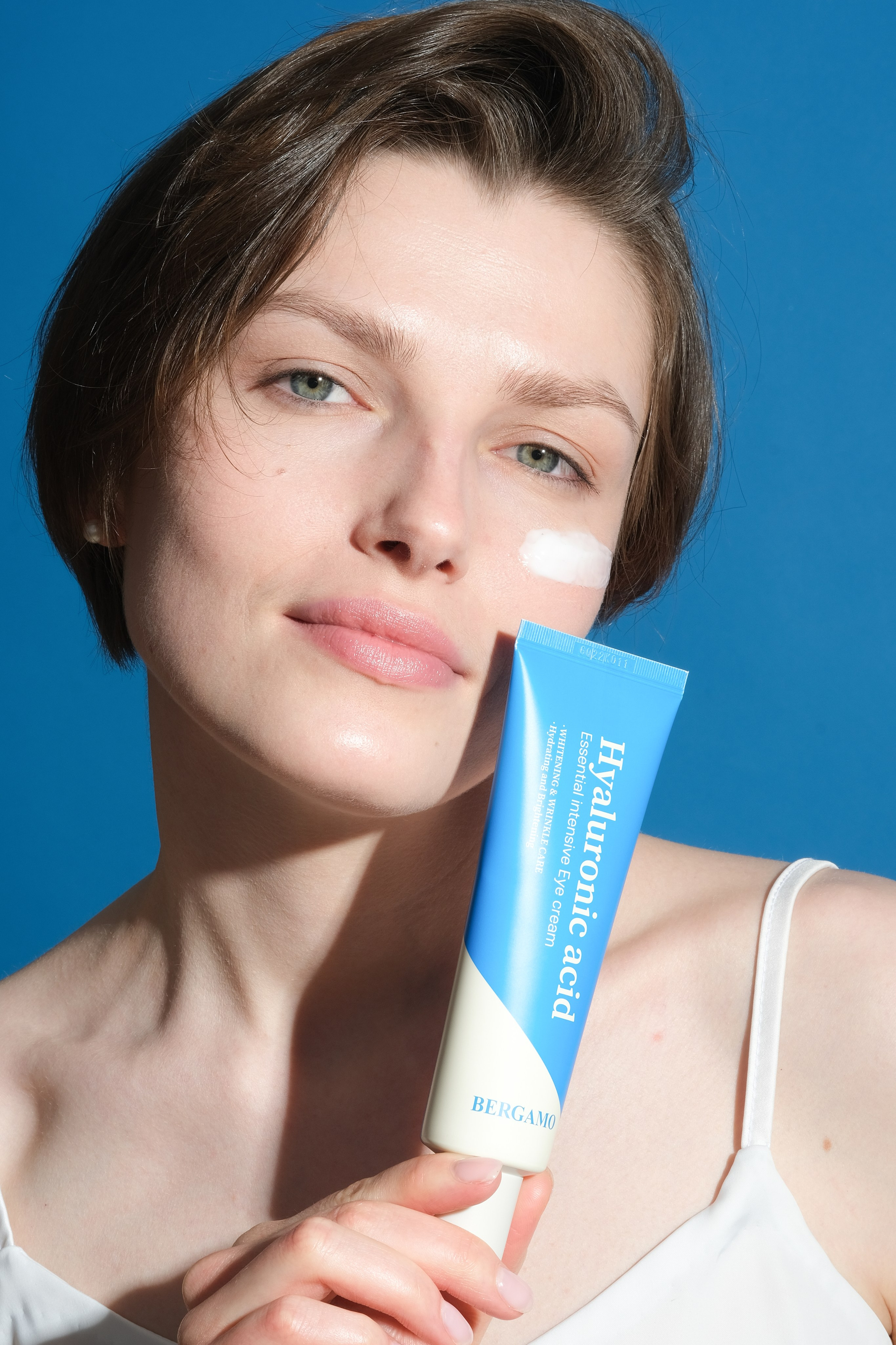 Фото косметики. Контент Предметный фотограф Саратов, контент для бизнеса, съемка для брендов, предметные фотосъёмки в Саратове. Елена