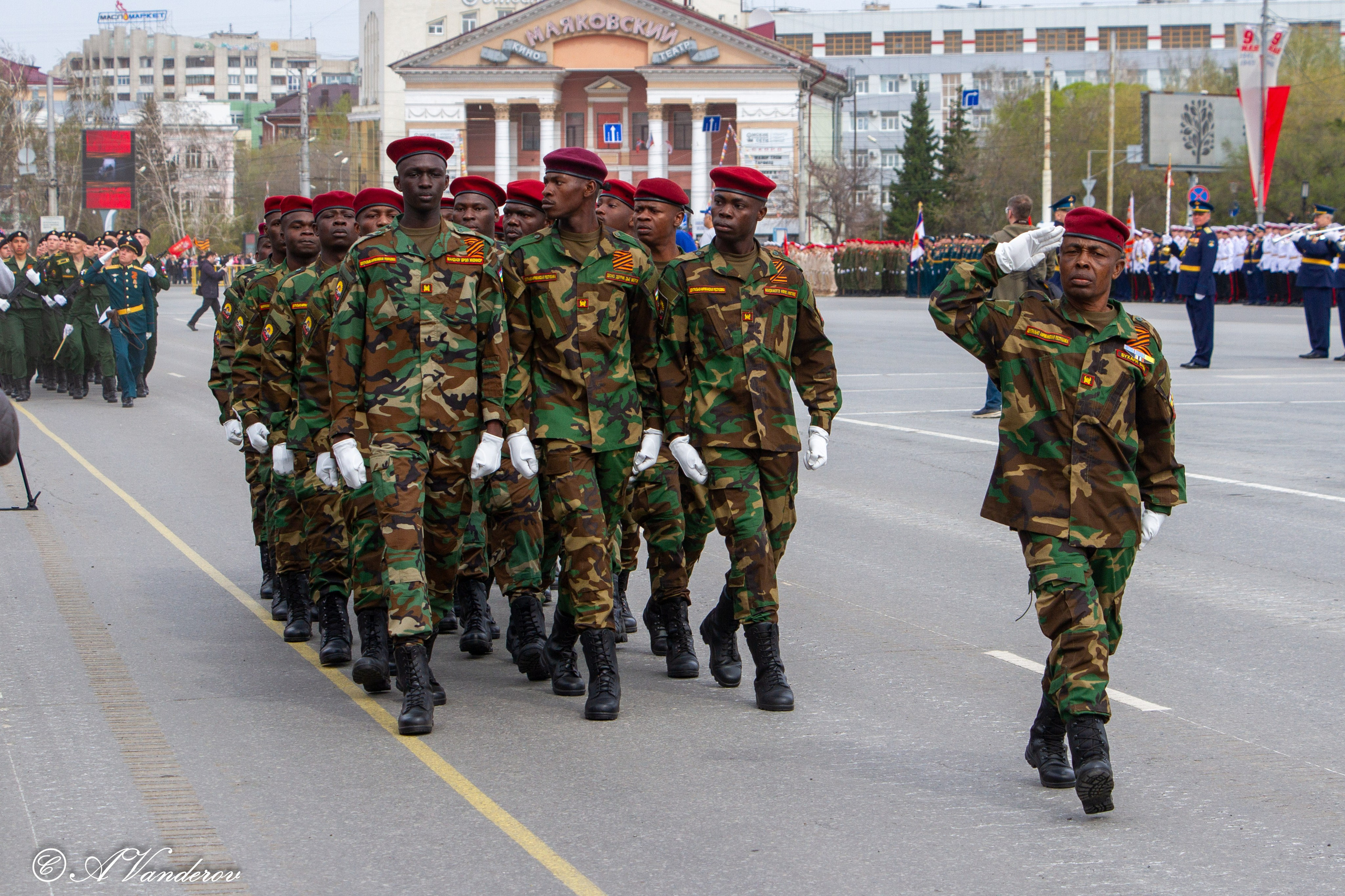 Парад Победы Омск 2024. Фотограф Омск | Александр Вандеров