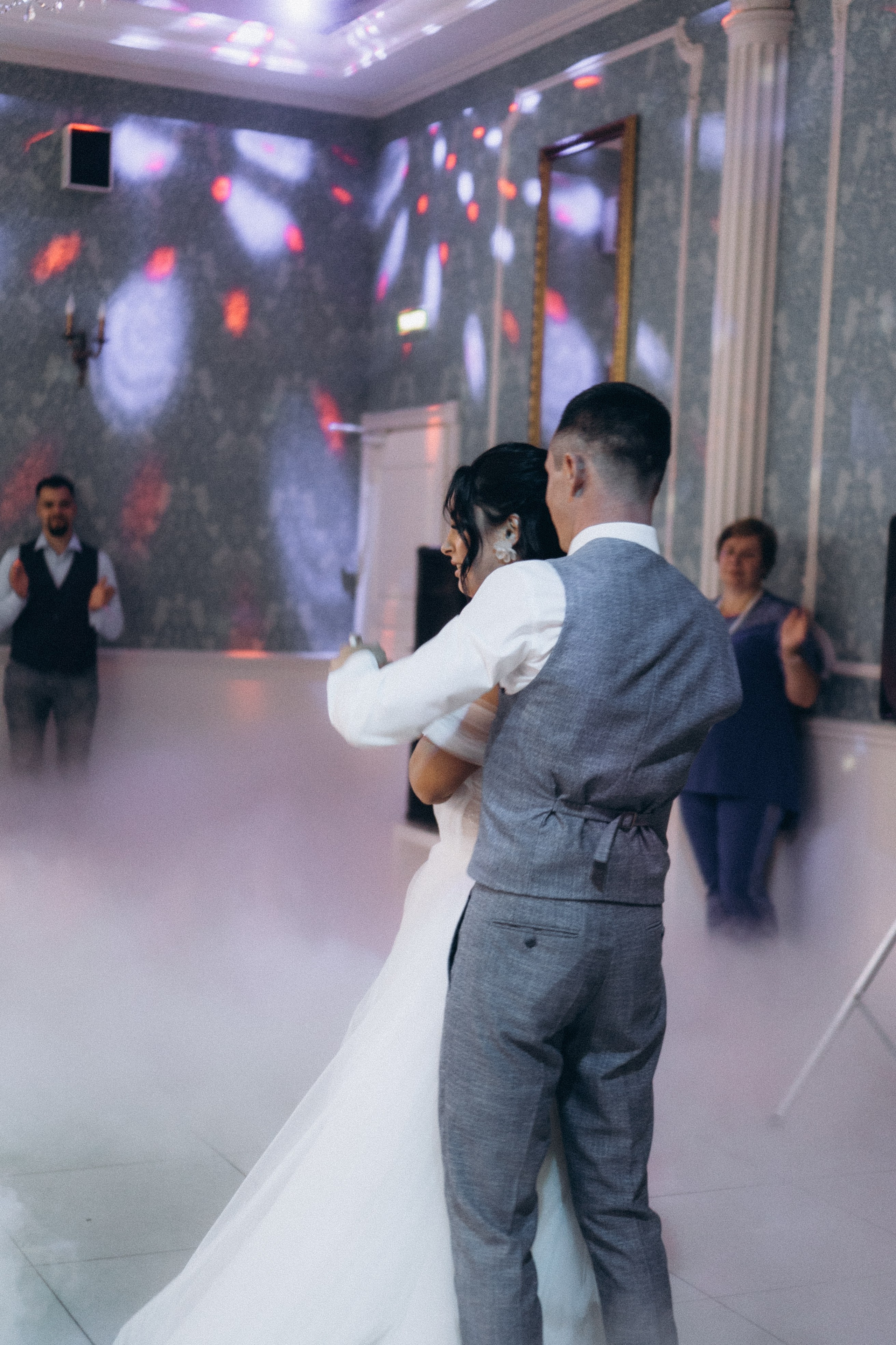 ТАНЕЦ ЖЕНИХА И НЕВЕСТЫ. Профессиональный фотограф, Санкт-Петербург — Виктория Богомолова