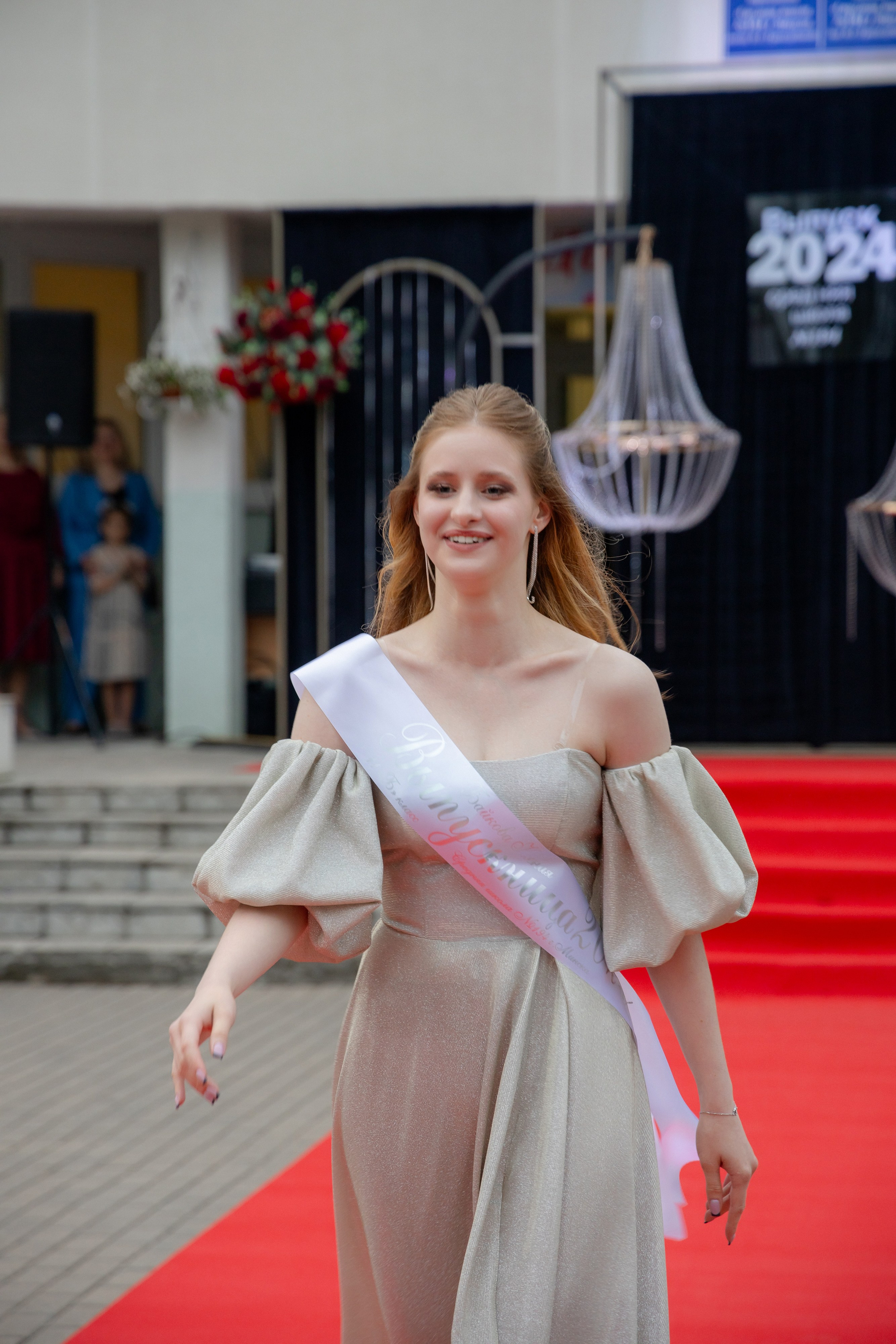 Школьный выпускной 2024 год в Соколе (Минск). Свадебный фотограф в Минске/Беларуси Сергей Спиридонов