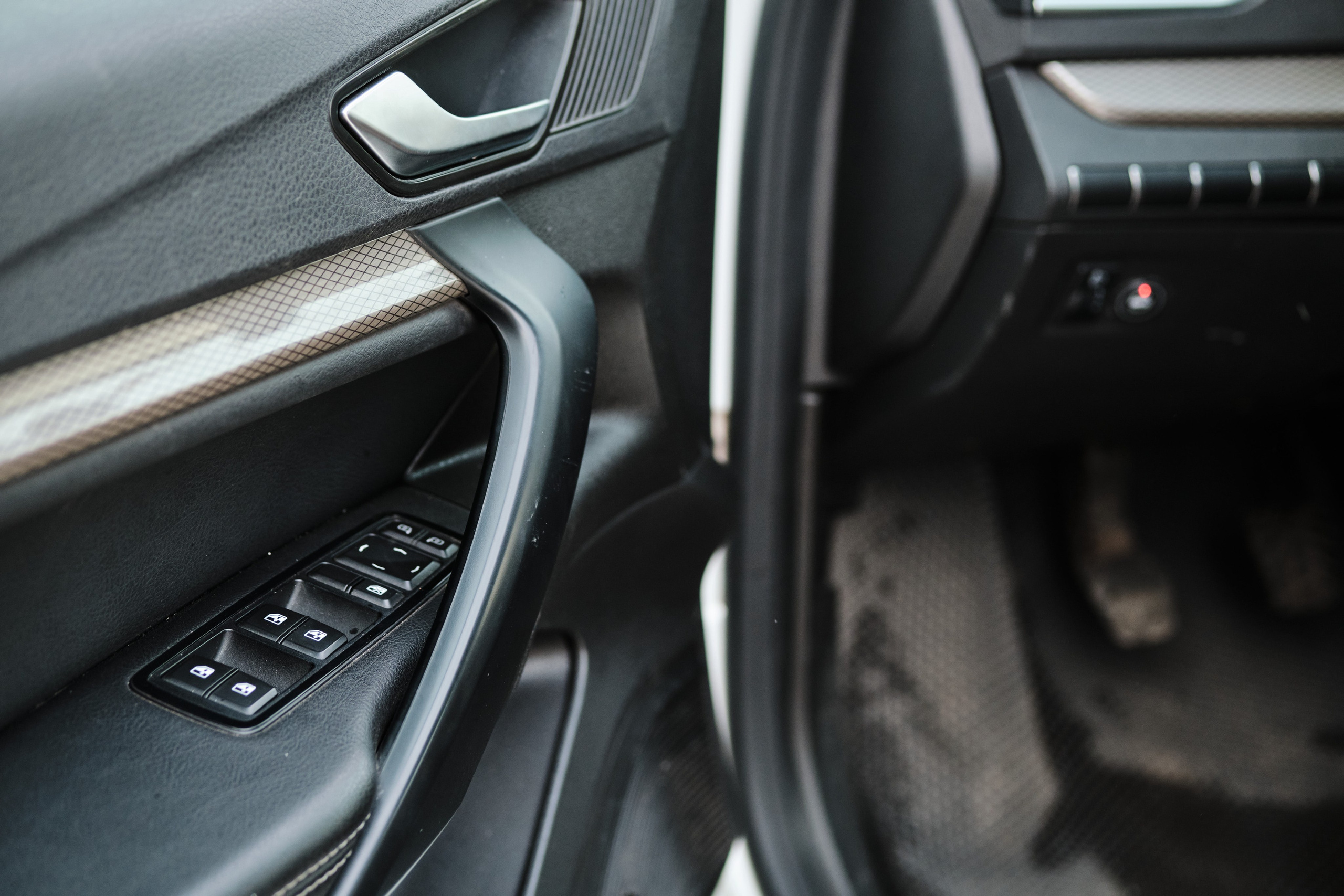 Новый автопарк Яндекс такси в Новокузнецке. Свадебный и семейный фотограф в Новокузнецке Иван Иванов