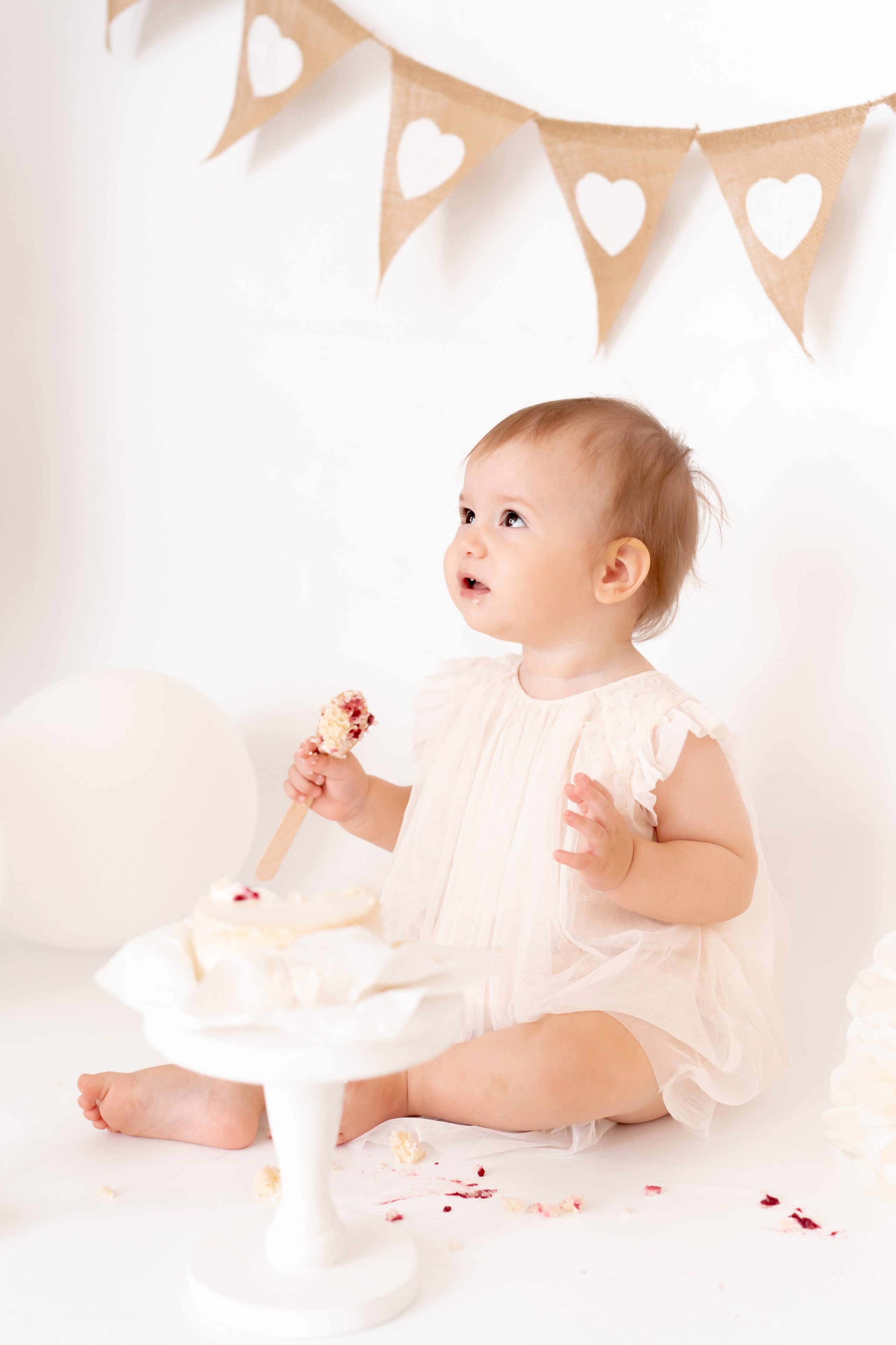 Крушение торта, Smash cake. Детская, семейная фотостудия в Санкт-Петербурге