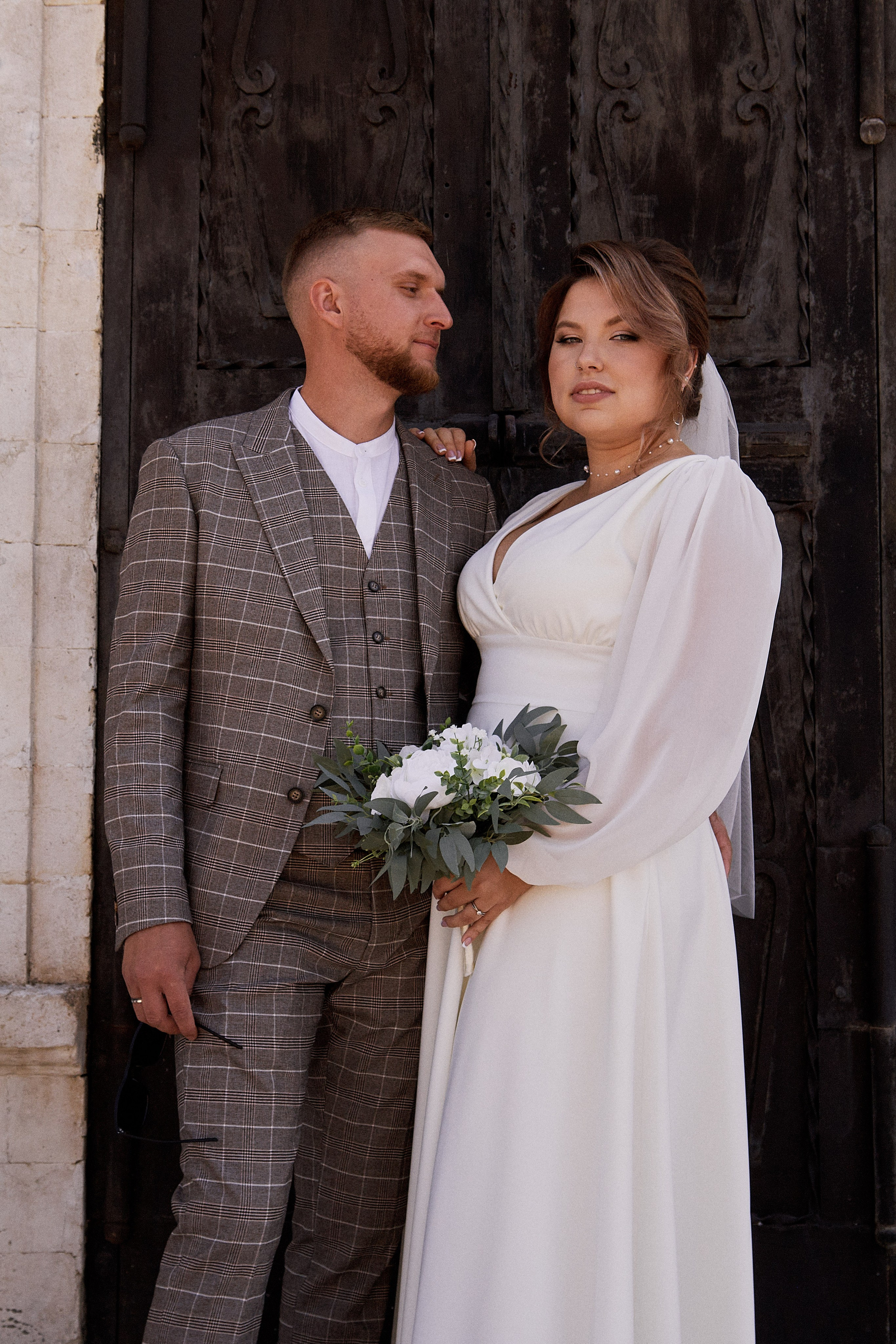 Алевтина и Дмитрий. Владимирский храм. Фотограф лавстори Москва/МО Приятелева Ангелина