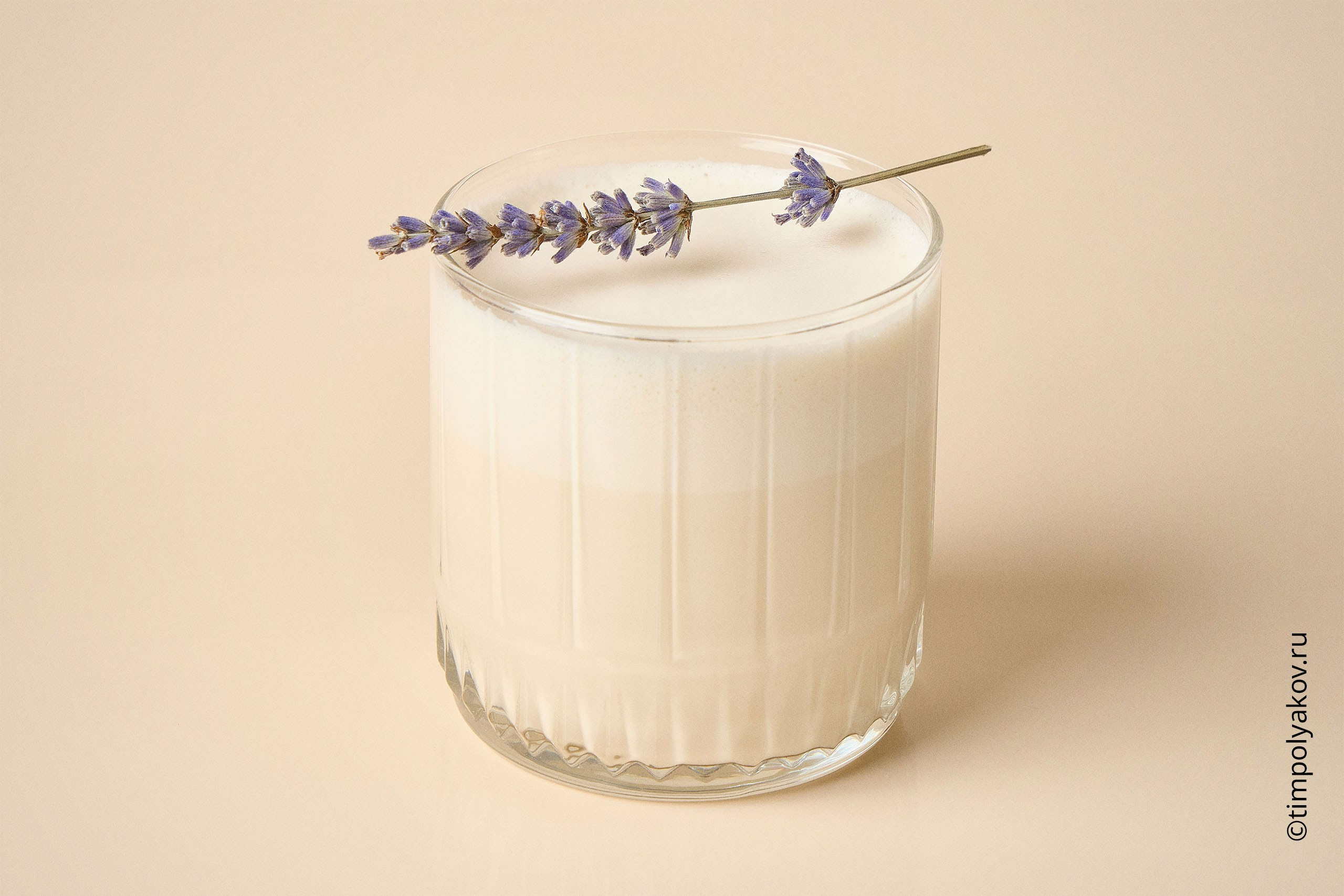 Хруст. Тимур Поляков — фотограф и оператор-постановщик