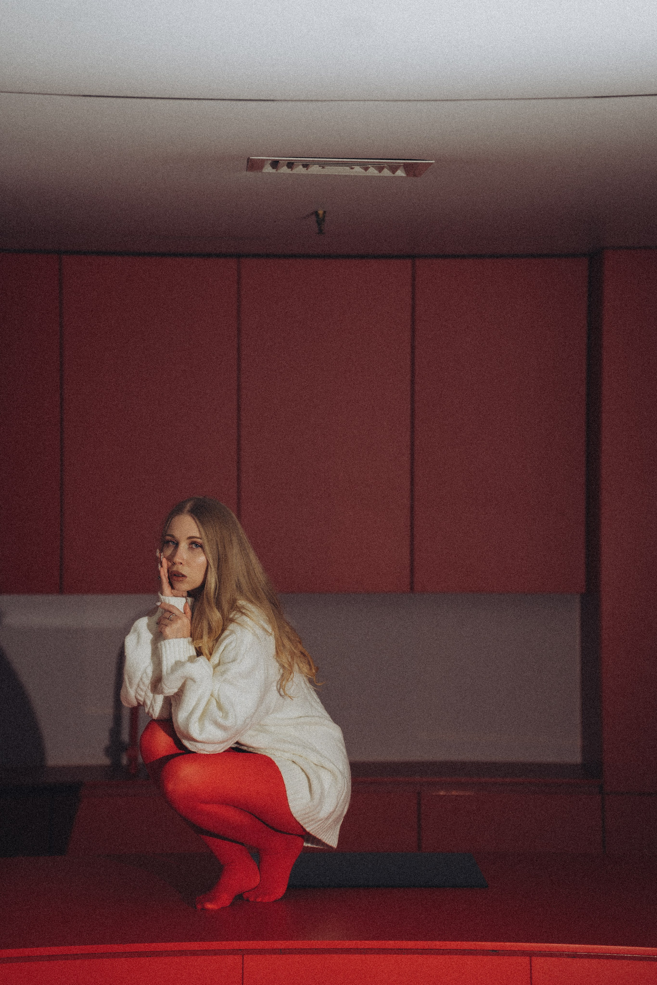 ФОТОСЕССИЯ К НОВОМУ ГОДУ В СТУДИИ С ЕЛОЧКОЙ КРАСИВЫЙ ОБРАЗ. Профессиональный фотограф, Санкт-Петербург — Виктория Богомолова