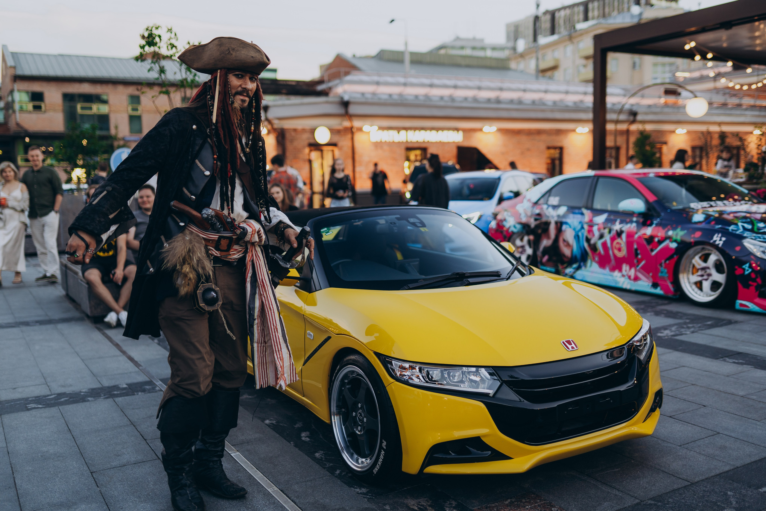 Авто выставка Депо. Фотограф Торопец Кристина Абрамова Kanwellia photography