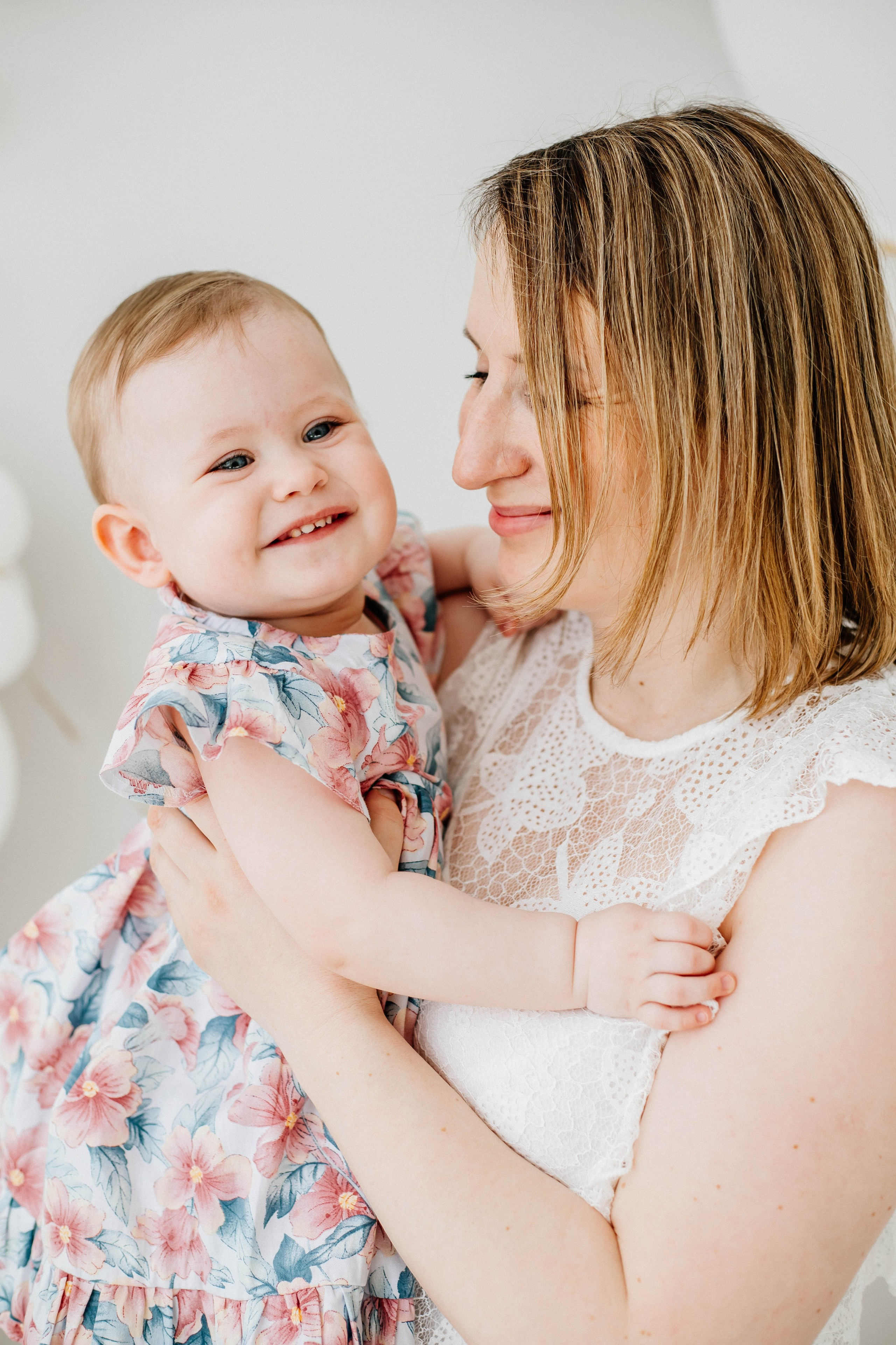 Надя и Катя. Рыжова Тамара