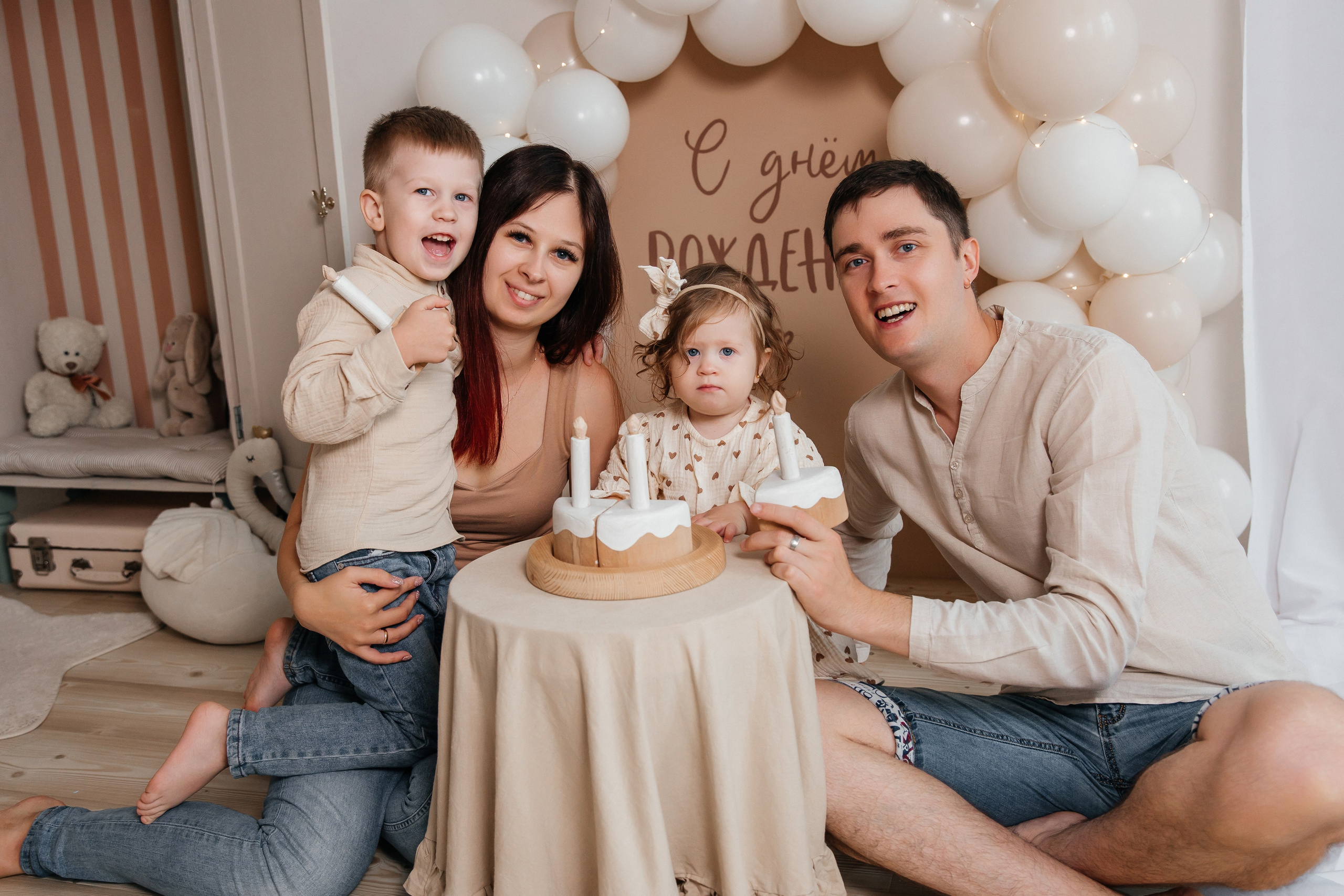 Годик Софии. Фотограф новорожденных Тверь Диана Муляева