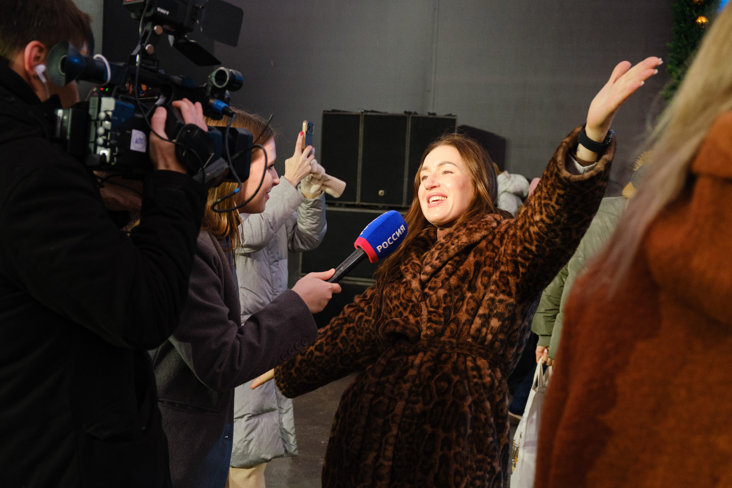 Новогодний репортаж из парка «Новый Херсонес» | Фотограф Илья Желдак. Профессиональная фотосъемка в Крыму. Натуральные эмоции и живые кадры. Забронируйте дату прямо сейчас!