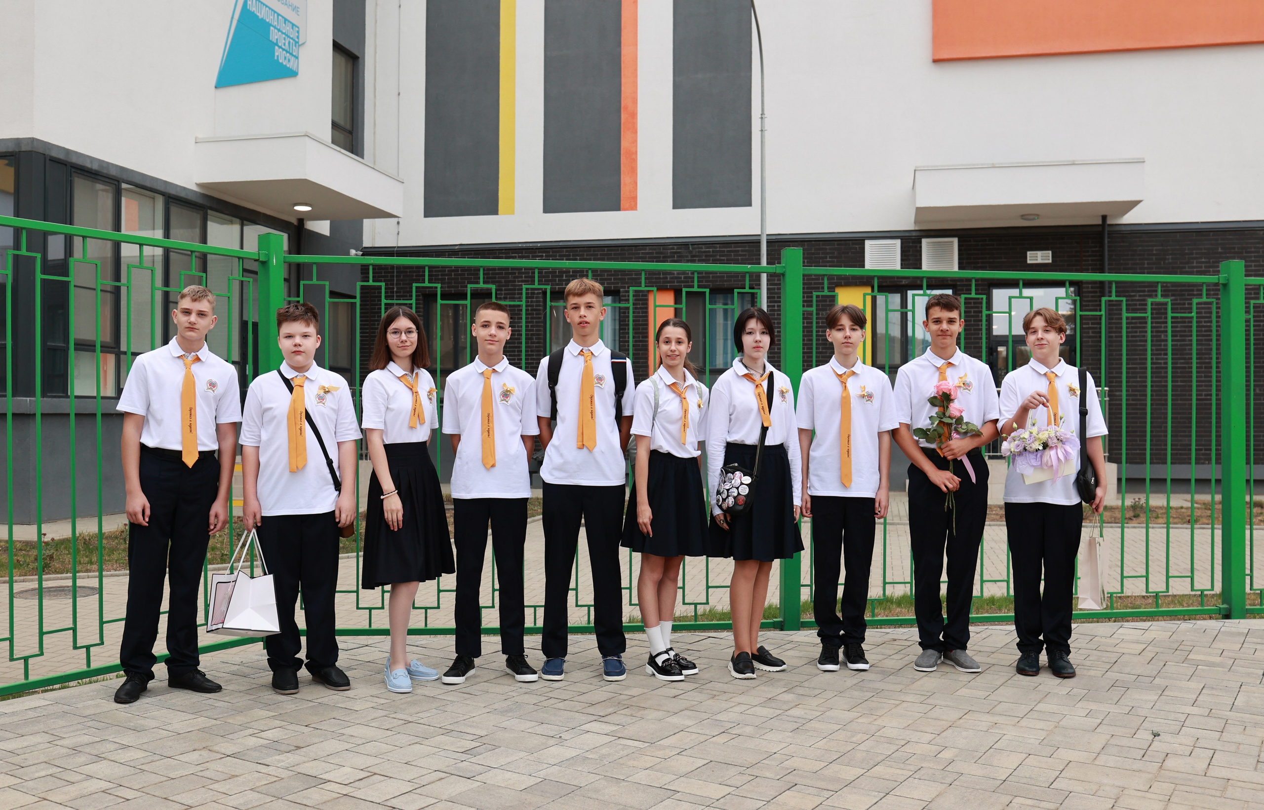 1 сентября (23 гимназия). Детский семейный фотограф Краснодар