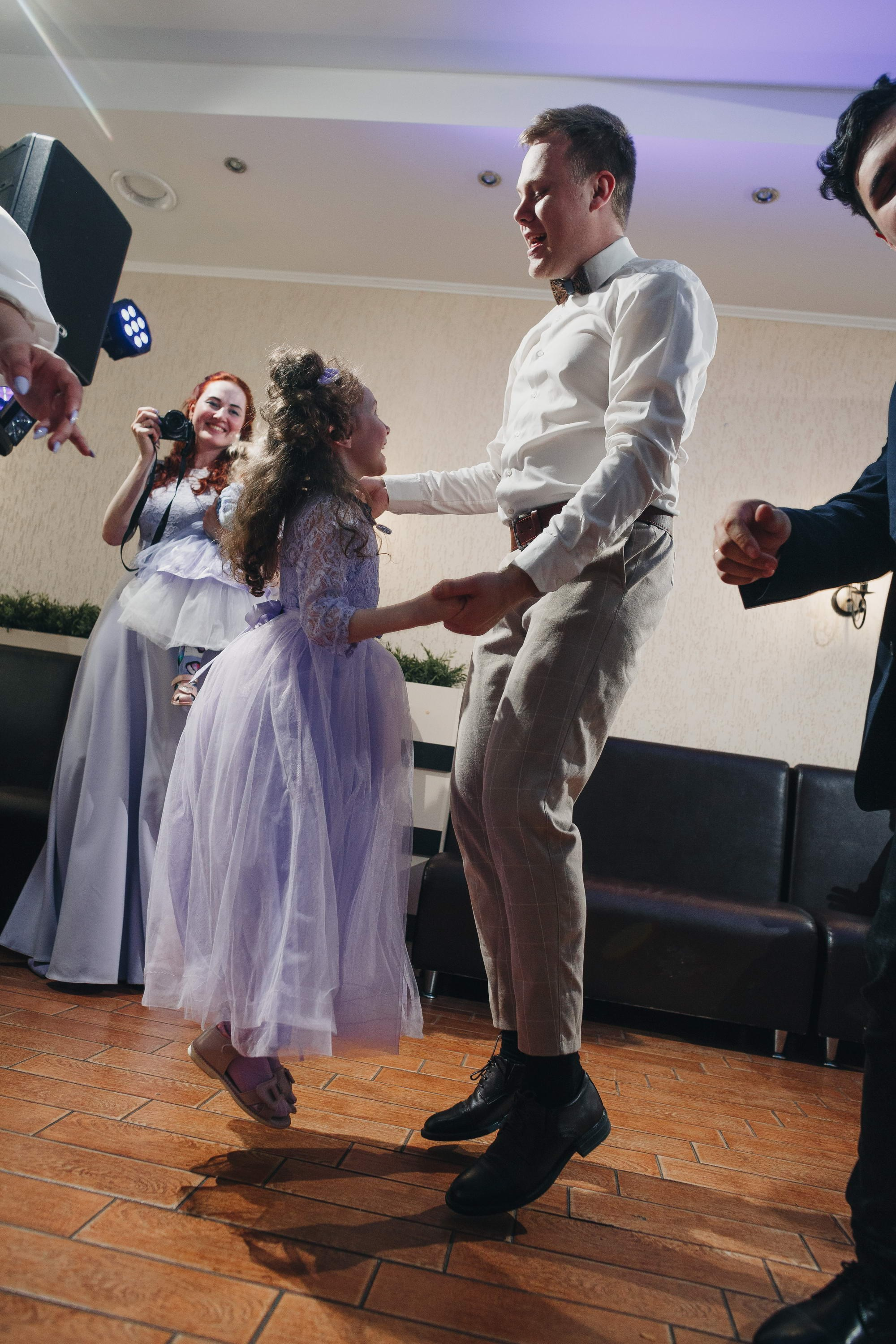 Свадьба в Лодейном Поле. Свадебный фотограф Игорь Брундасов 8PHOTO на свадьбу венчание загс СПб