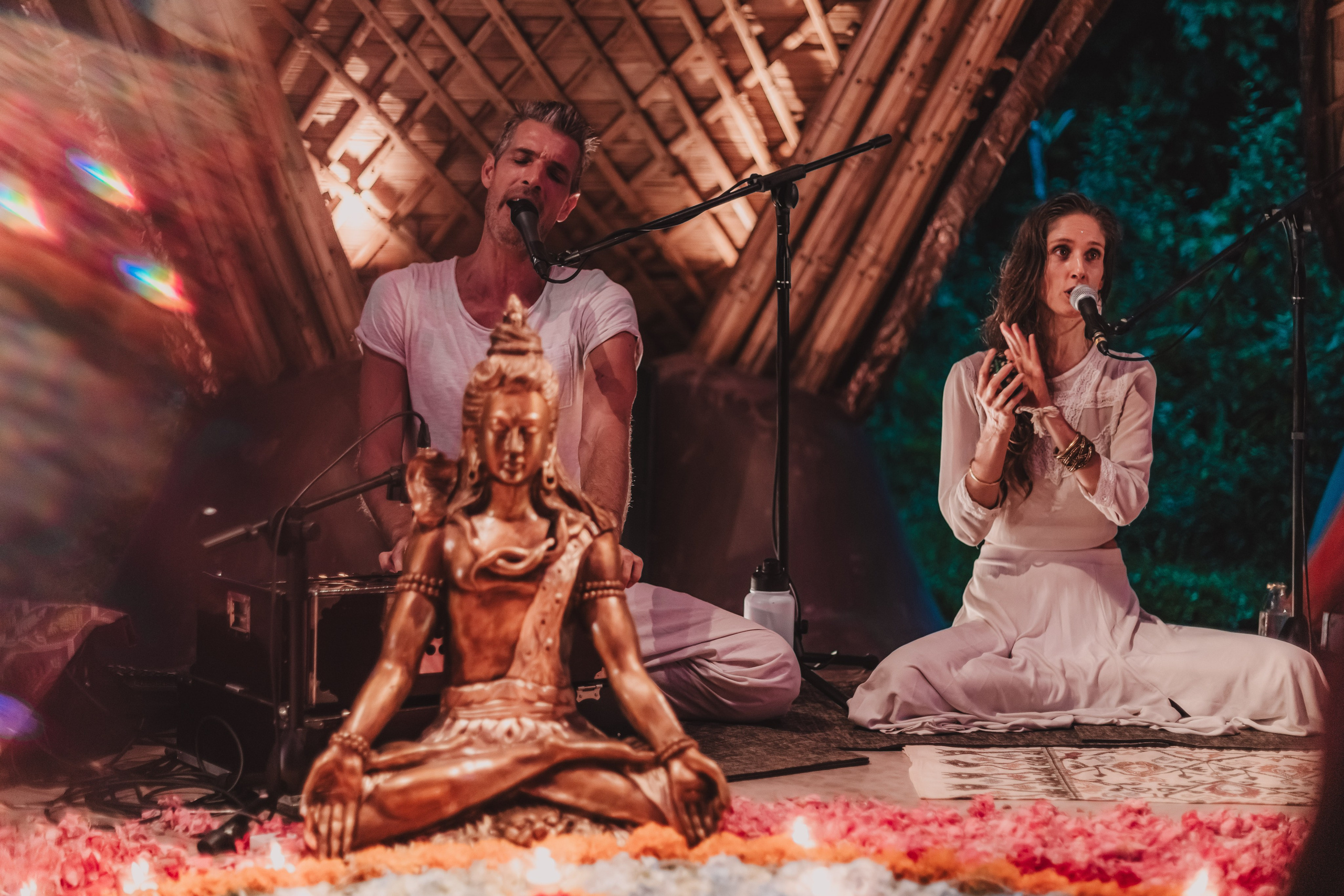 Bhakti Bliss kirtan at Alchemy. Mariam Bagdasaryan