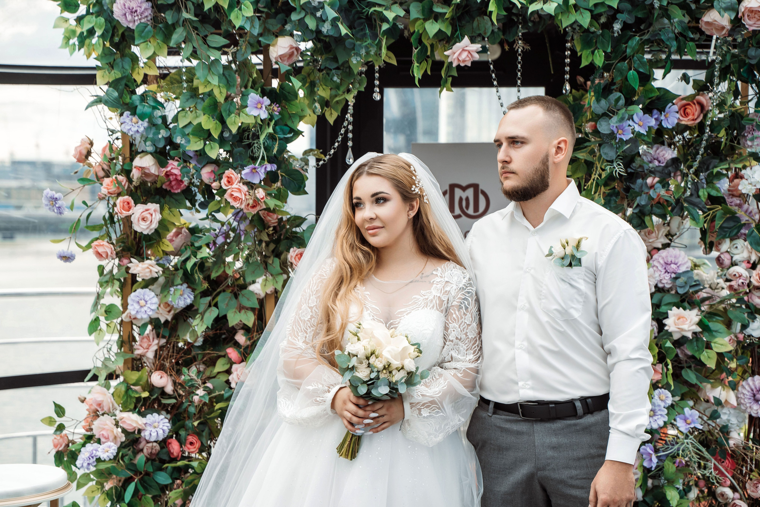 Елена и Александр. Регистрация и прогулка. Фотограф и видеограф в Москве и Московской области Мария Вишня