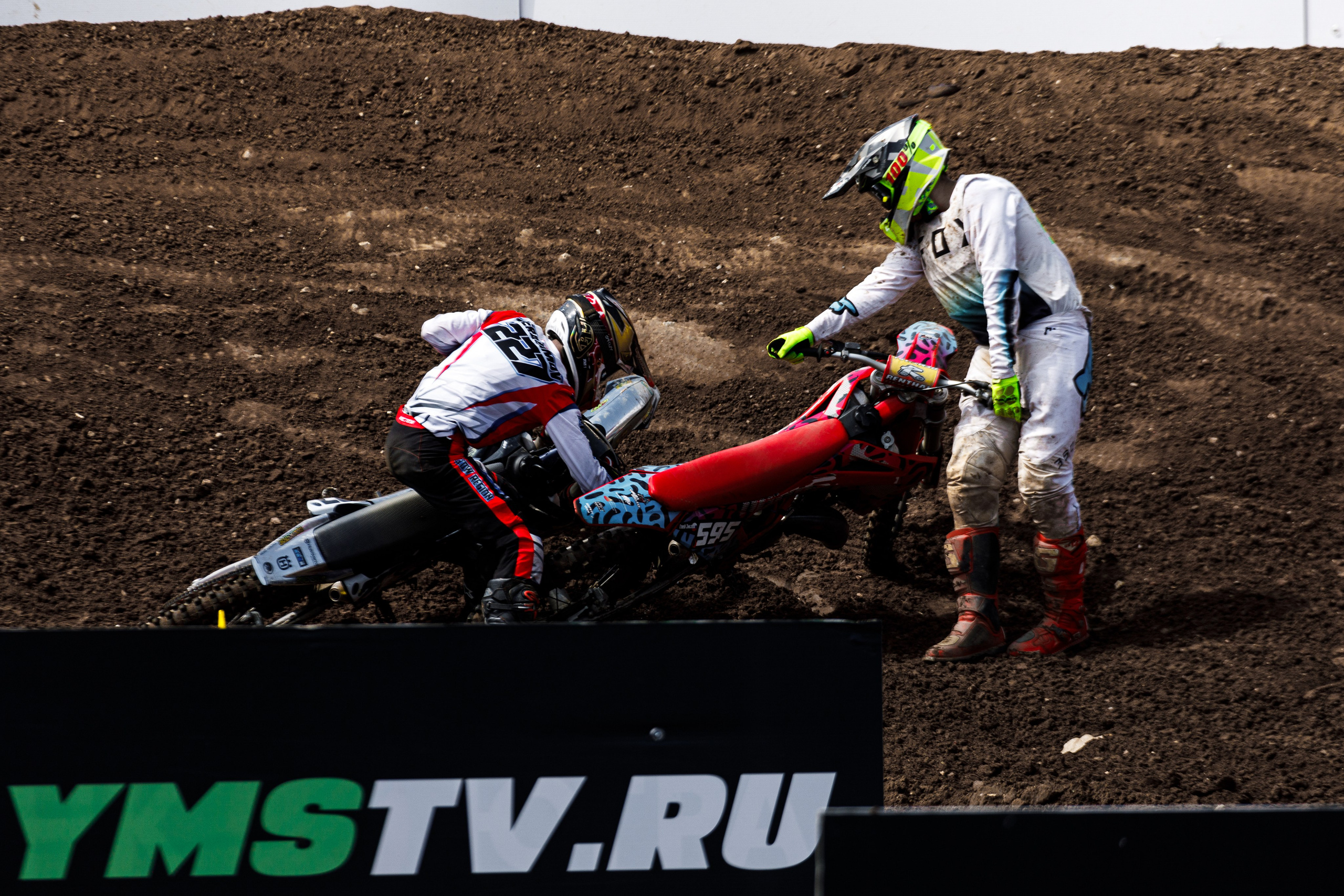 Мотокросс. Спортивный фотограф — Никита