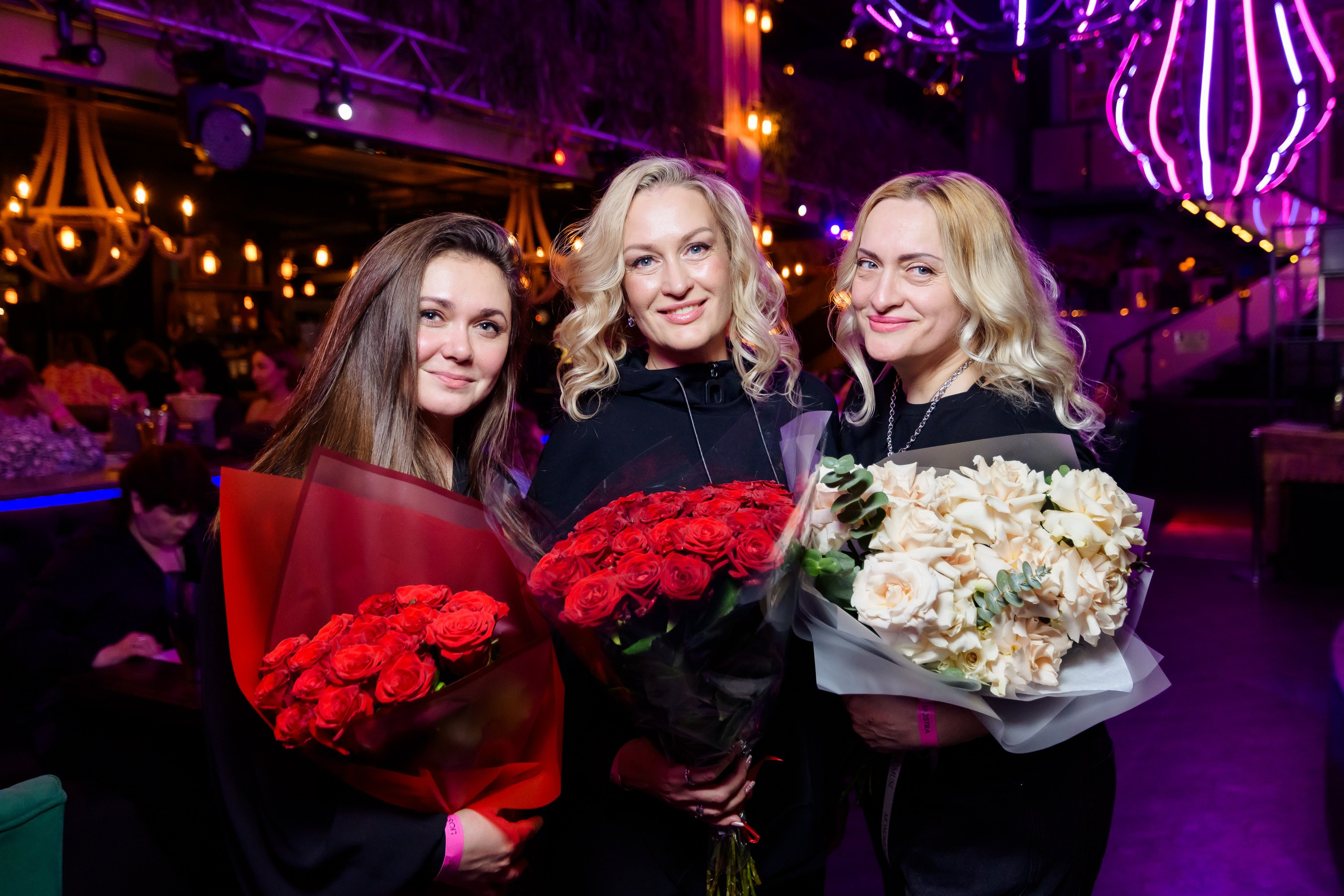 Люстра бар. Репортажный фотограф Сергей Дроздов