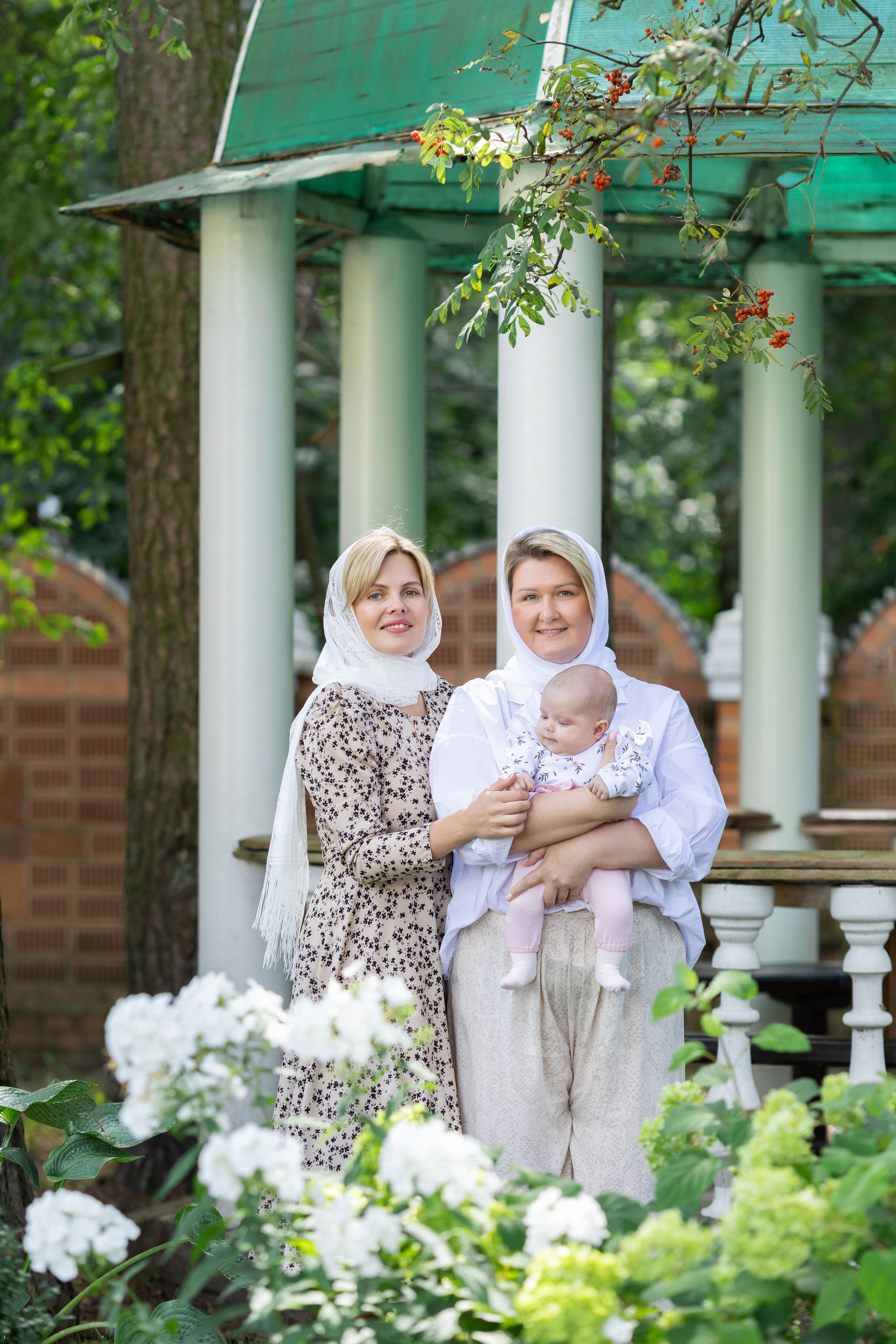 Крещение Веры. Храм преподобного Саввы Сторожевского. Семейный и детский фотограф Анна Петракова