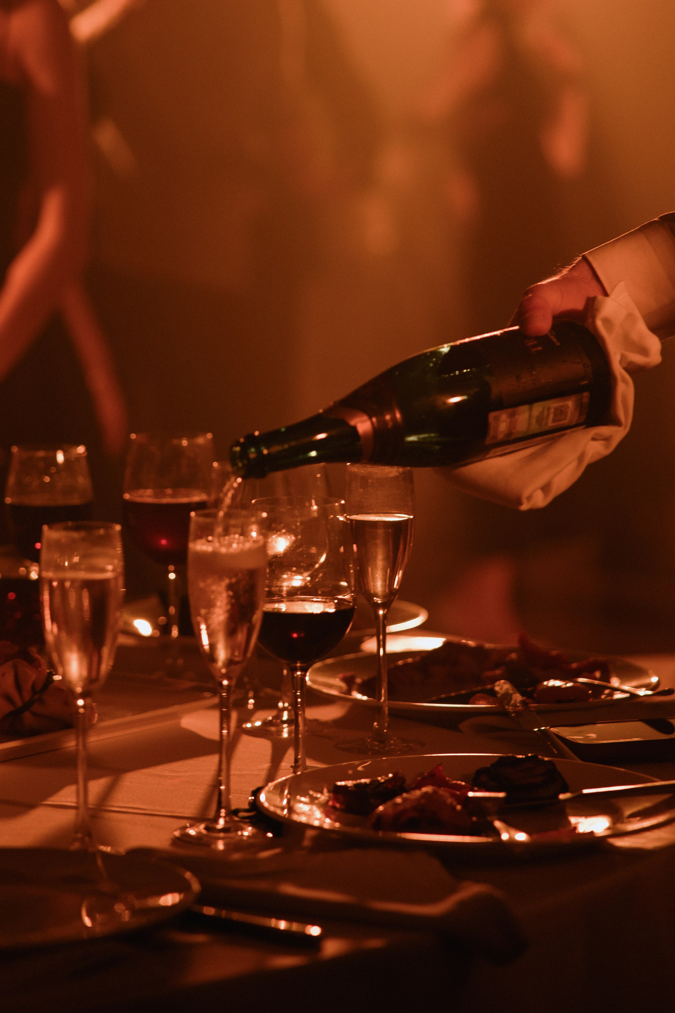 Свадебный банкет на вилле Политика. Свадебный фотограф Москва