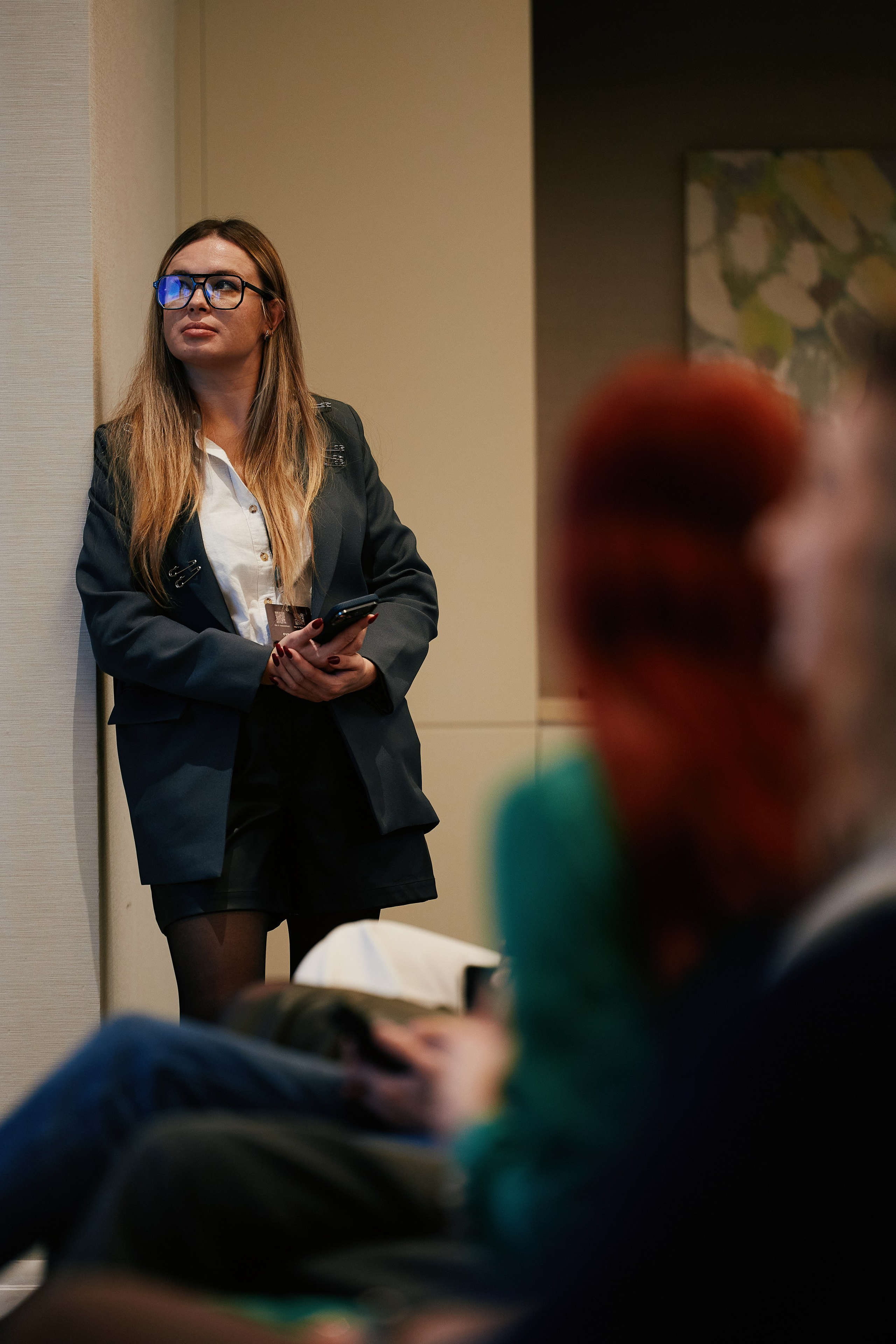 Современная женщина в Hilton 26.10. Свадебный репортажный фотограф краснодар максим дремов дрёмов фотосессия студия цена