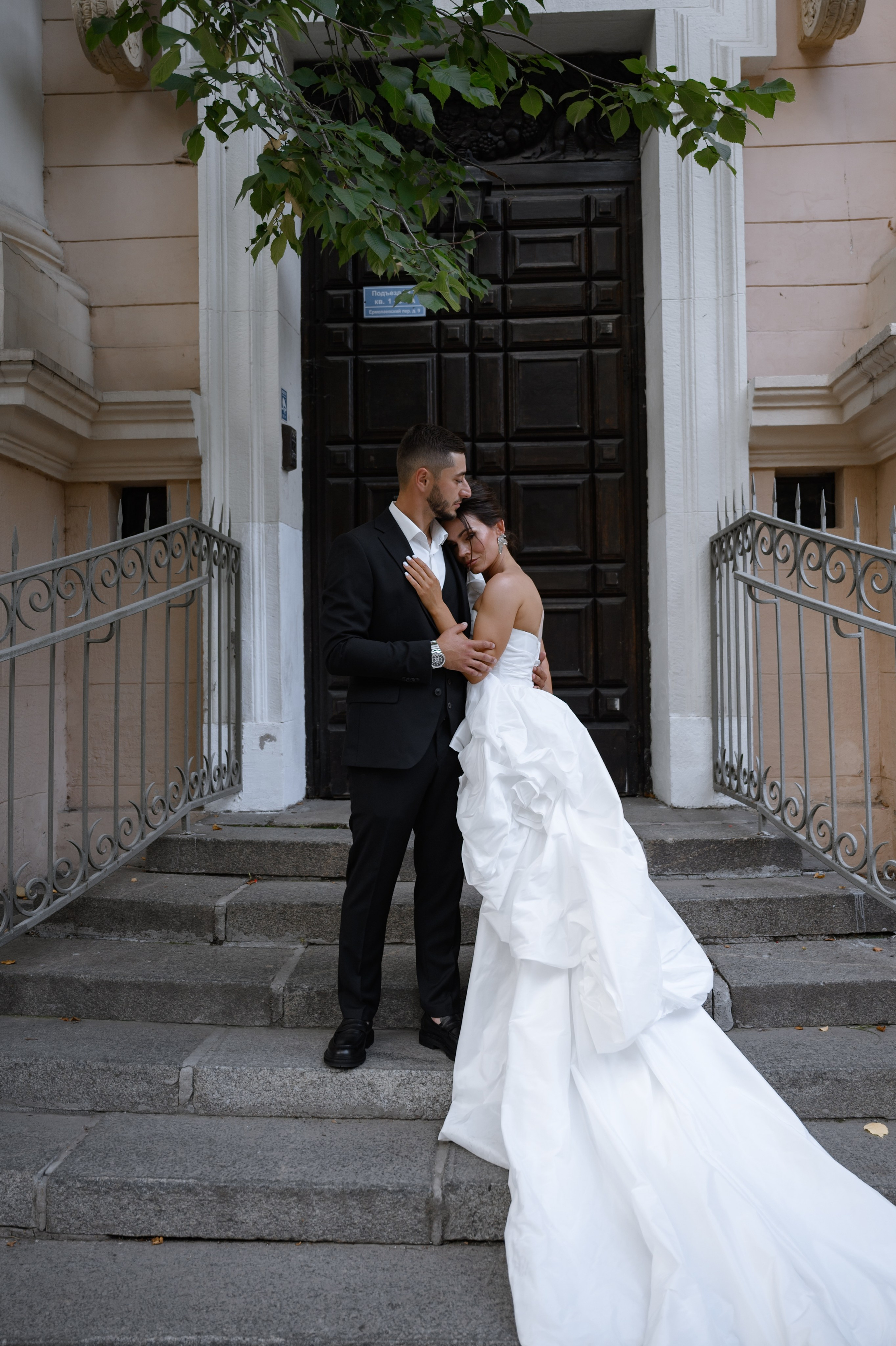 23.08.2024. RETOUCH-HOUSE