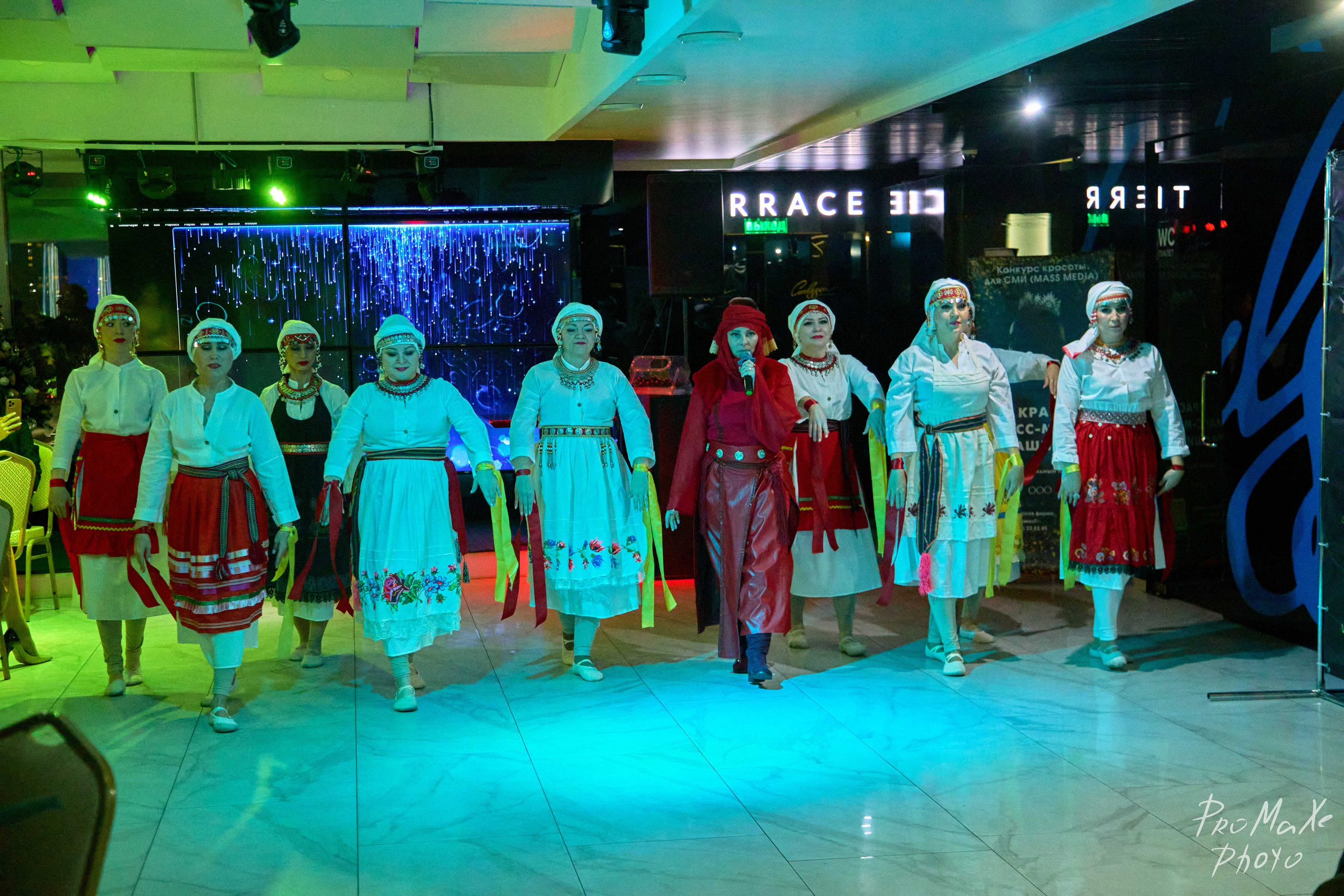 Зал КРАСА МАСС-МЕДИА ЧУВАШИИ. Владимир Суздалов (ProMaXe) — Портретный фотограф, тематические фотосессии в Чебоксарах