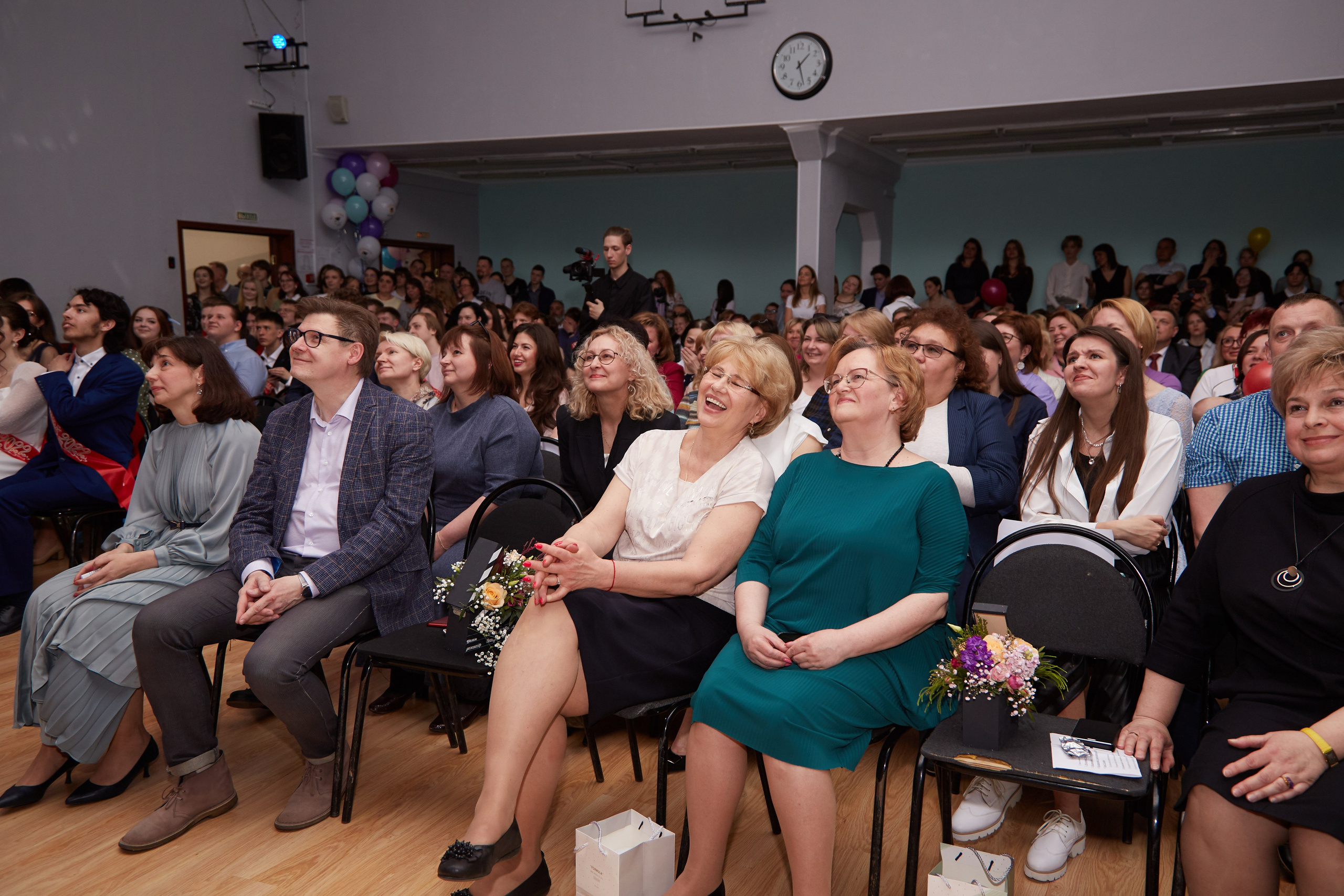 Последний звонок. Фотограф Савченко Люба. Москва