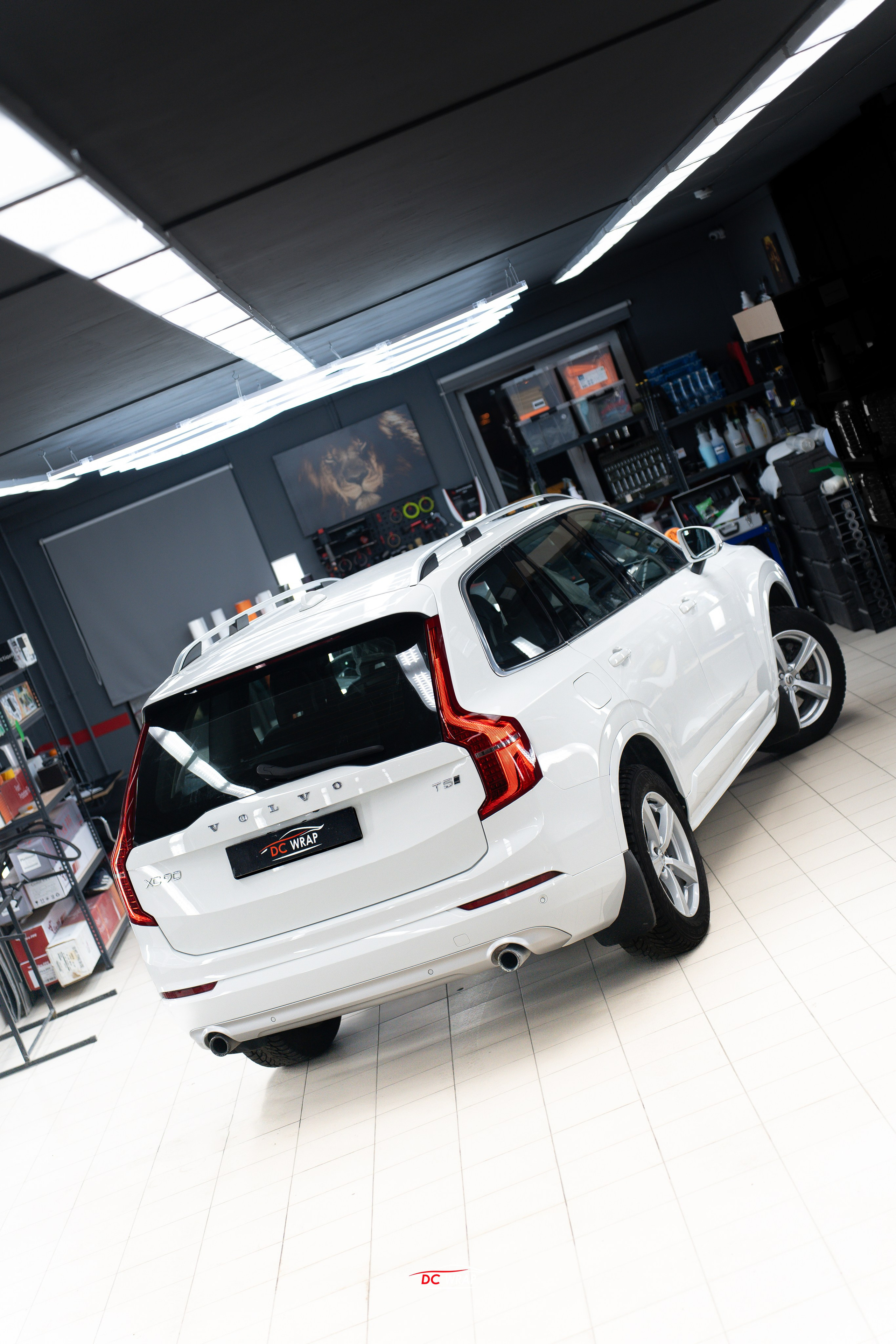 Volvo XC90 для детейлинга. Автомобильный фотограф в Санкт Петербурге. Евгений Коновалов