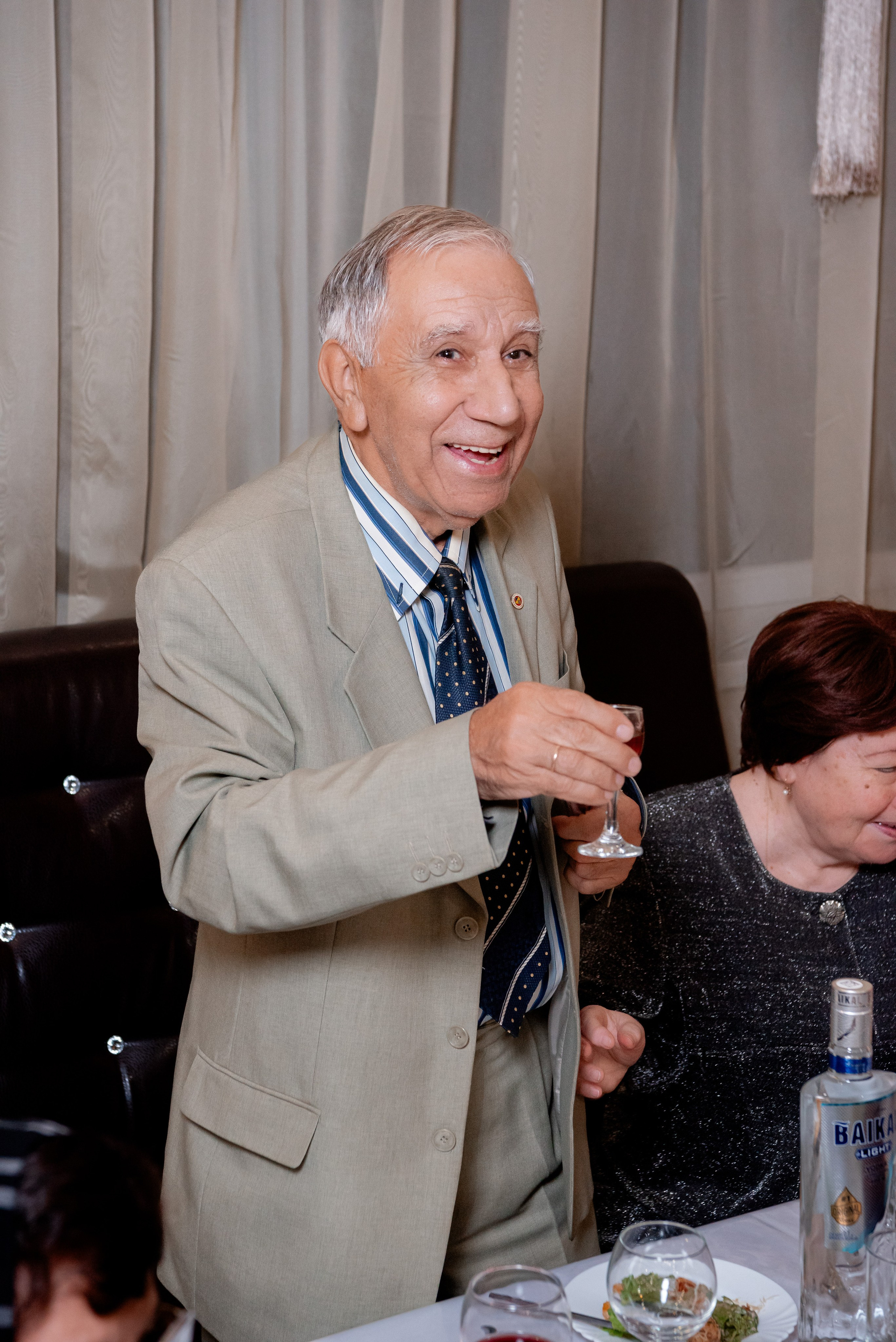 Юбилей в кафе Леопард. Фотограф в Волгограде и Волжском Александр Горбань