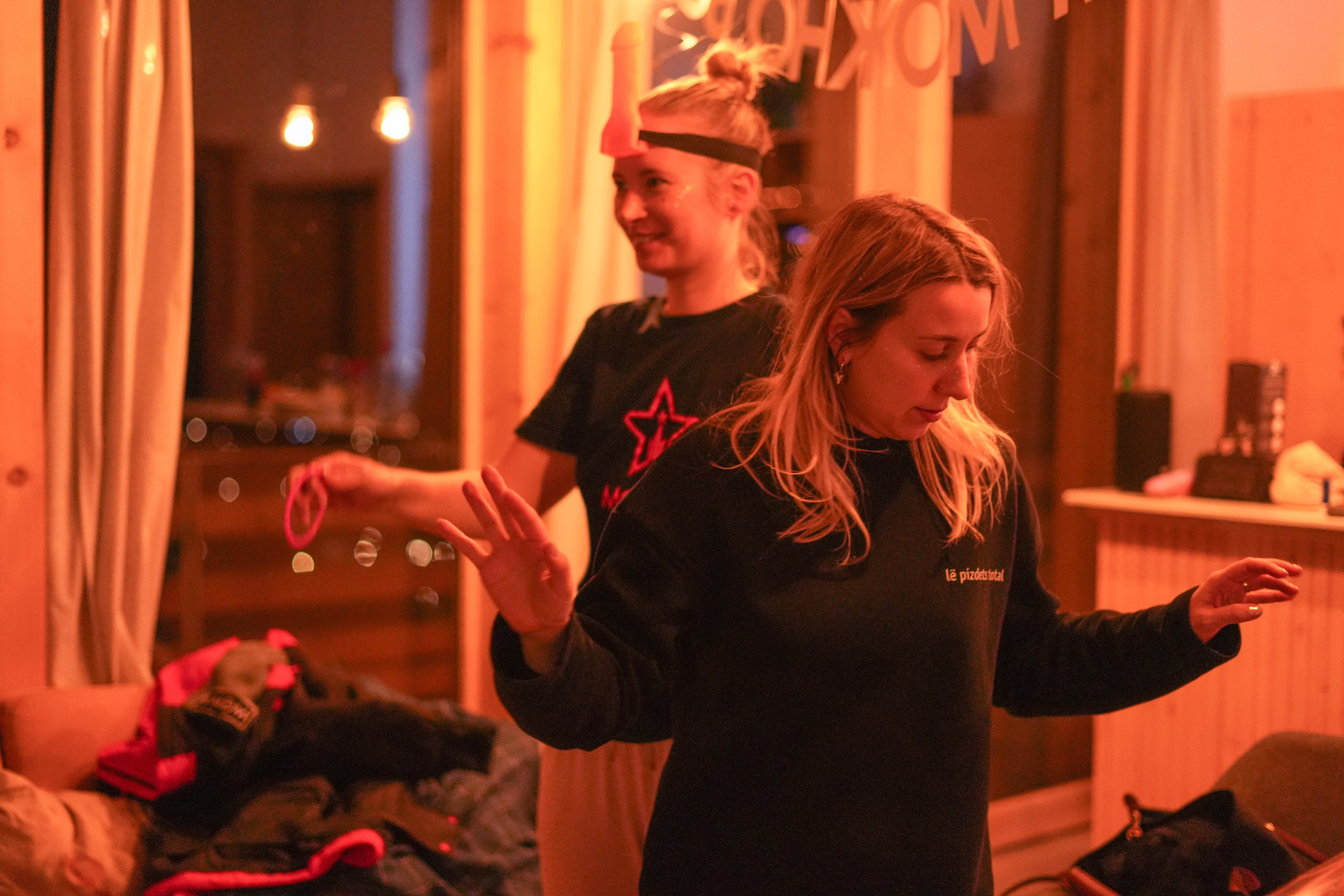 Stasy’s bachelorette party. Wedding Photographer in Barcelona and Medellin