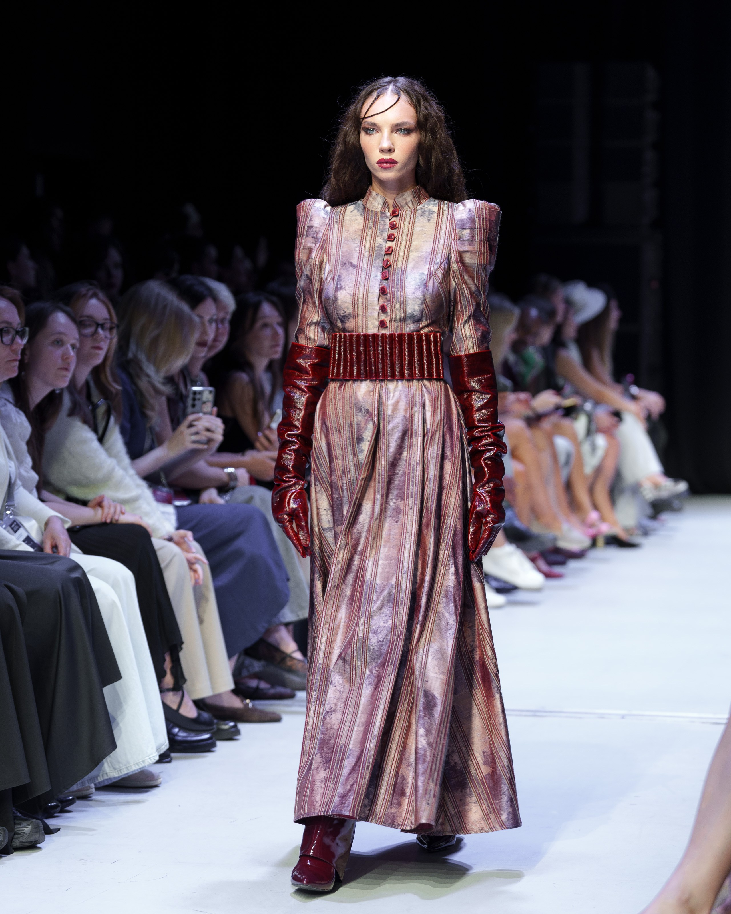 Moscow Fashion Week 2025 осень. Фотограф Николай Прокофьев модельные тесты в Москве