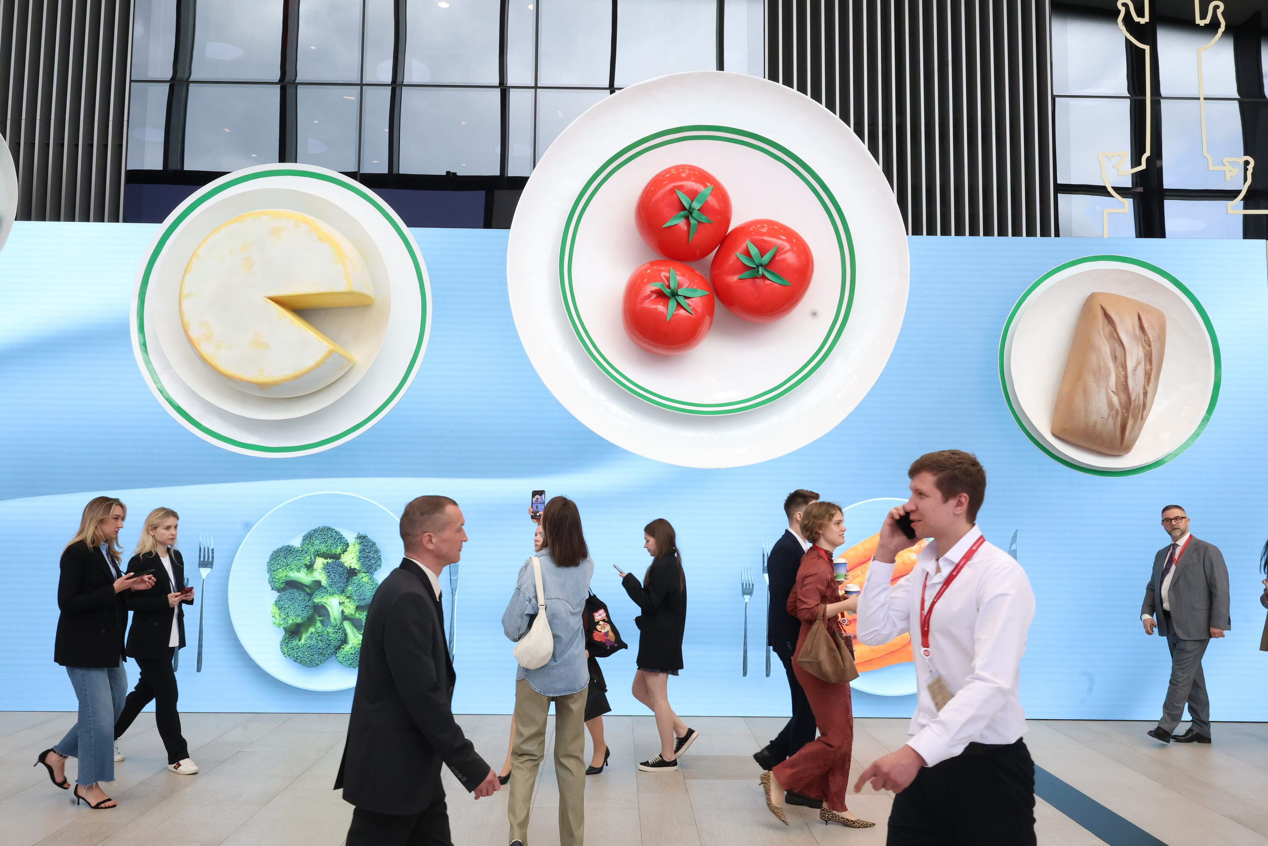 Бизнес. Егор Тутубалин