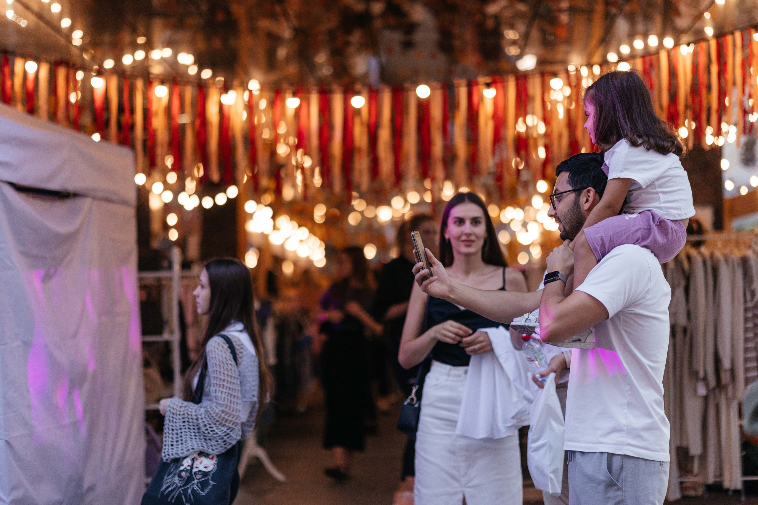 Ярмарка Омаркет. Фотограф Крохин Олег