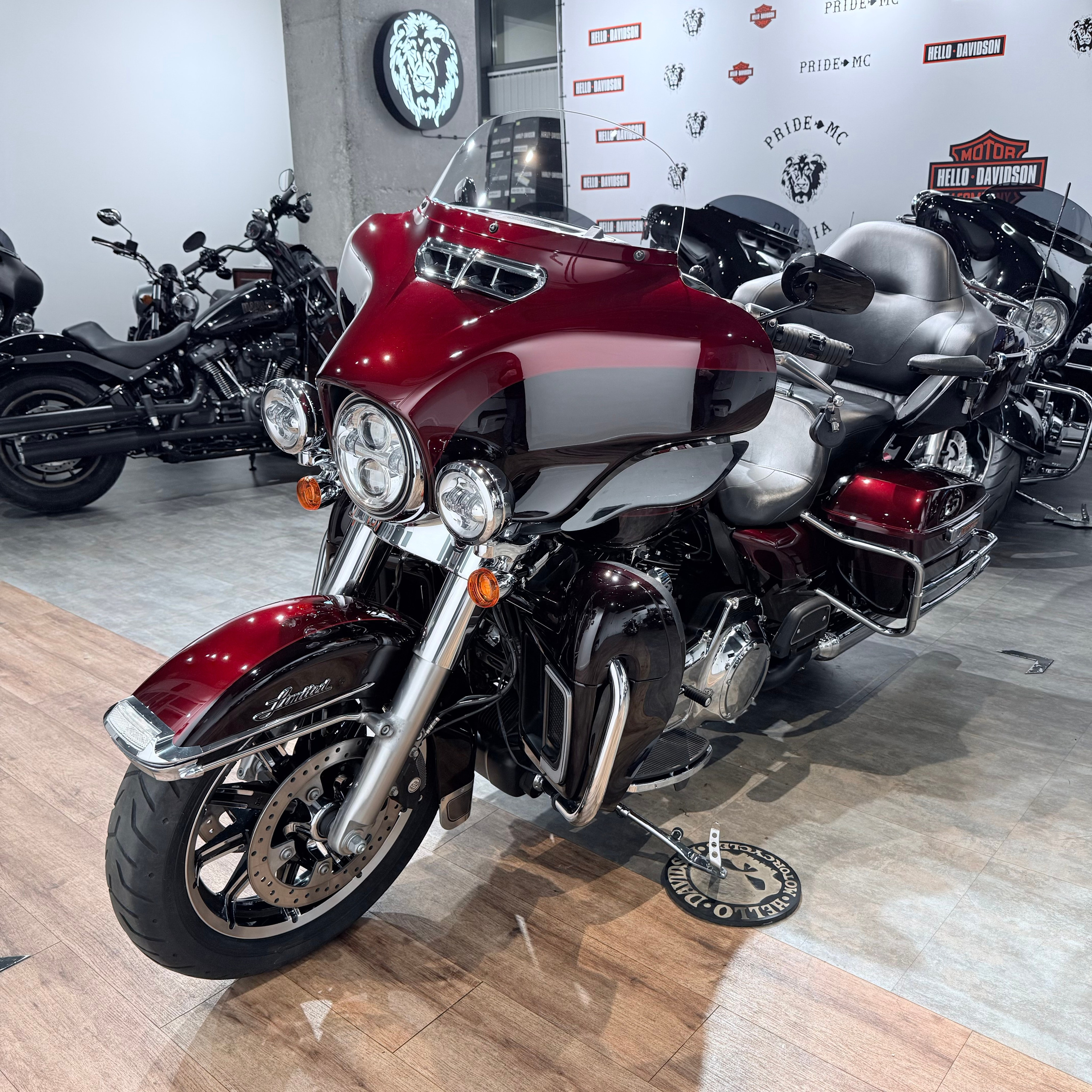 2015 Electra Glidе Ultrа Limitеd 103 ABS Dark Сhеrry Реаrl. Hello Davidson, Москва. Только хорошие мотоциклы…
