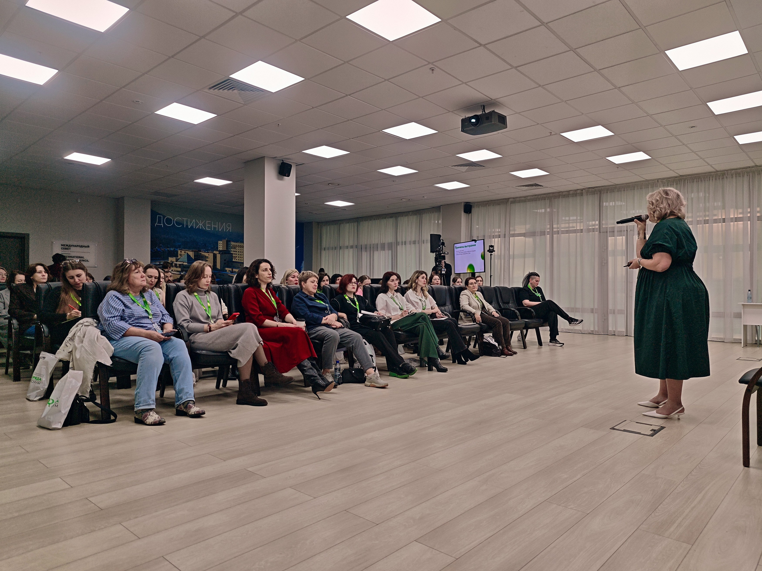 PR Среда в СФУ — СНЯТО НА СМАРТФОН (2 дня съёмок). Фотограф Яковлев Роман — Красноярск