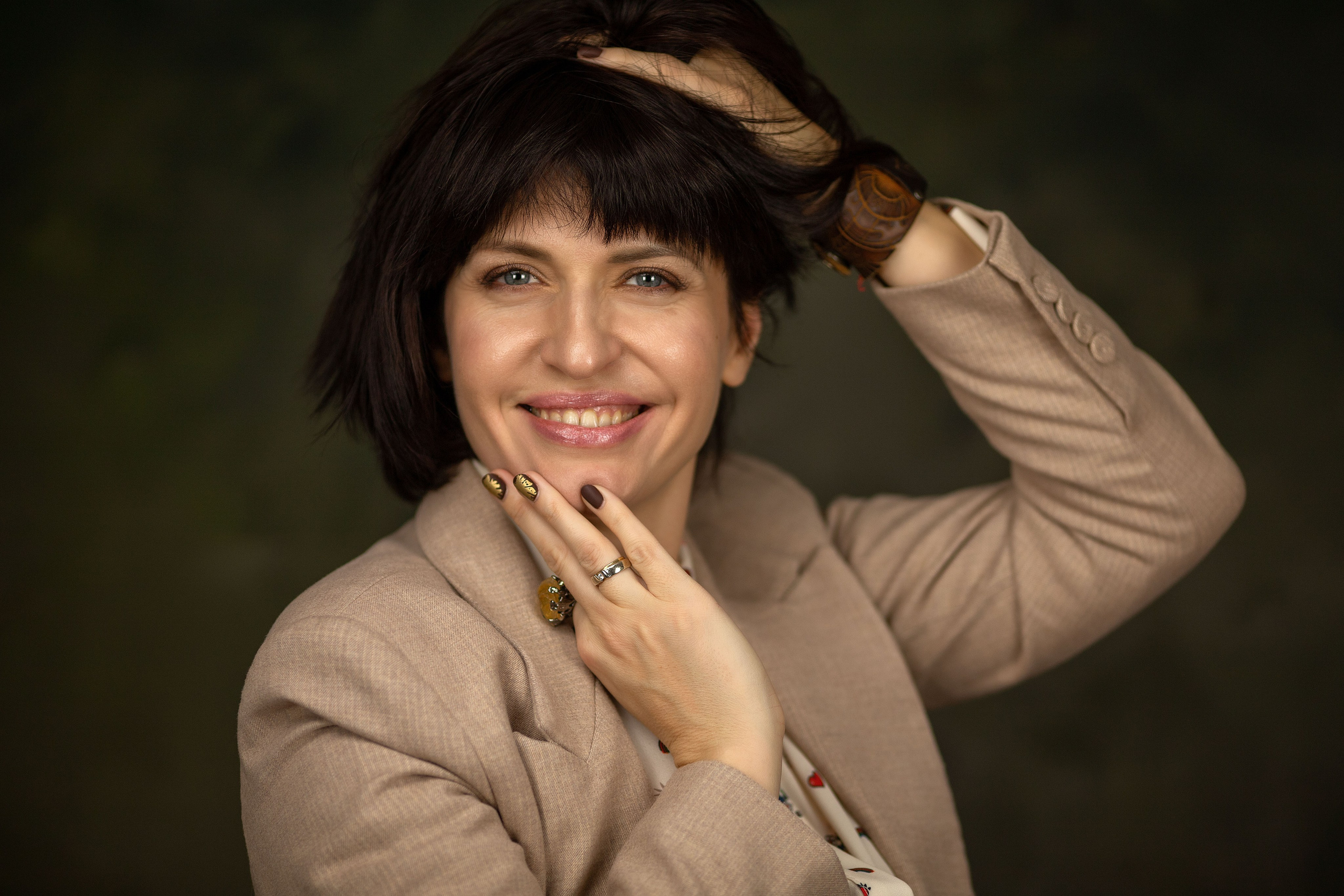 Бизнес контент для продвижения специалистов. Женский и портретный фотограф Мила Прошина. Краснодаар