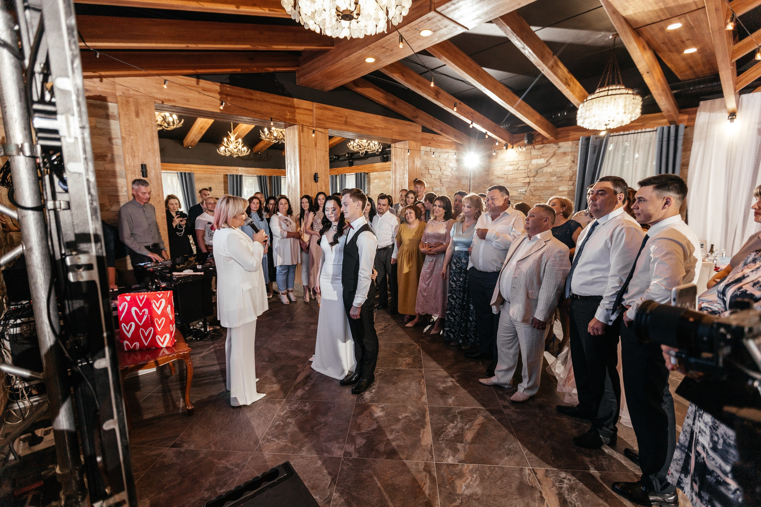 Свадебный фотограф Уфа — Руслан ГабдлисламовЖивые эмоции, красивые кадры, воспоминания на всю жизнь.Работаю по всей Республике Башкортоста. Свадебный фотограф Уфа Руслан Габдлисламов