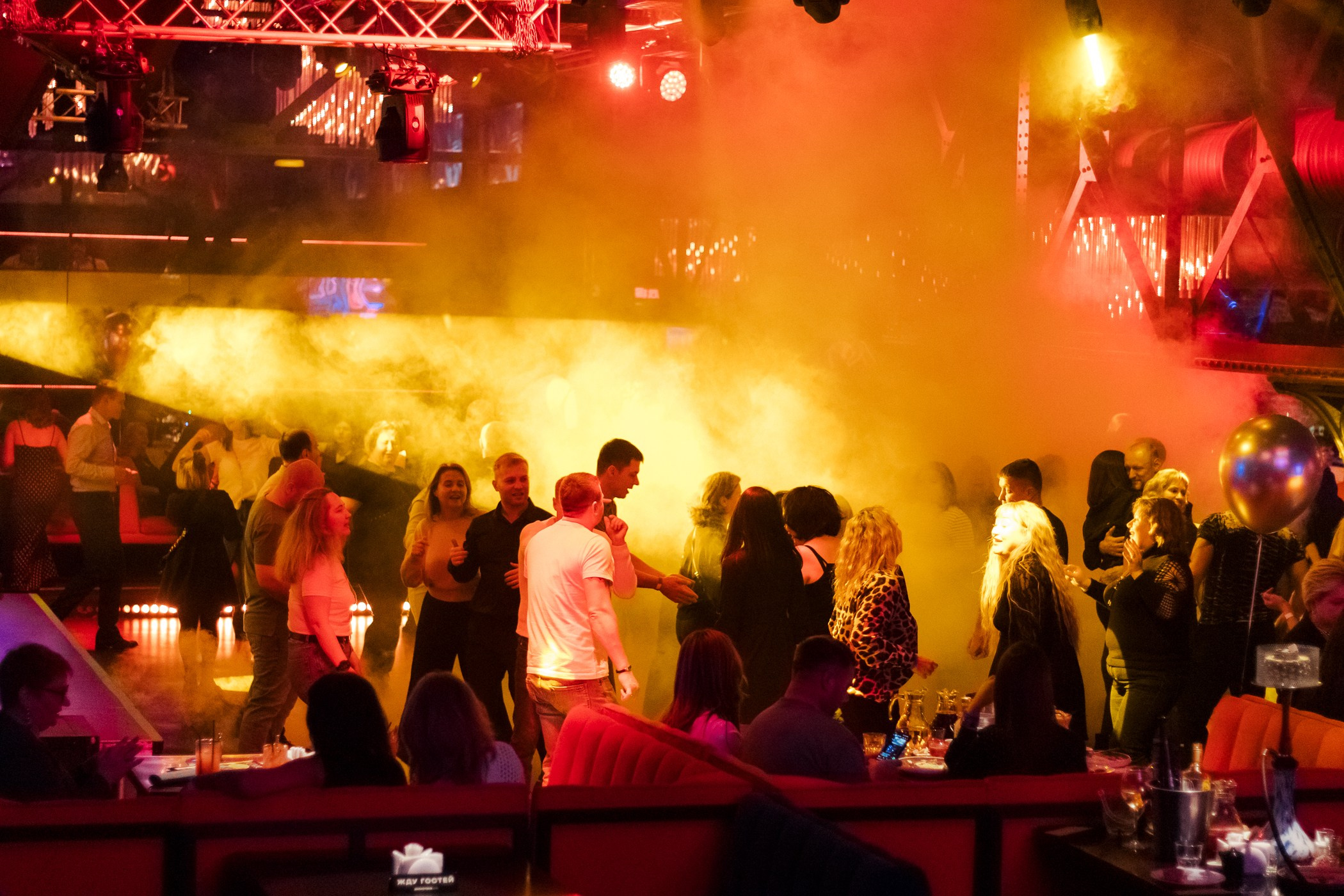 Ночные заведения. Фотограф в Санкт-Петербурге — Петрович Милан