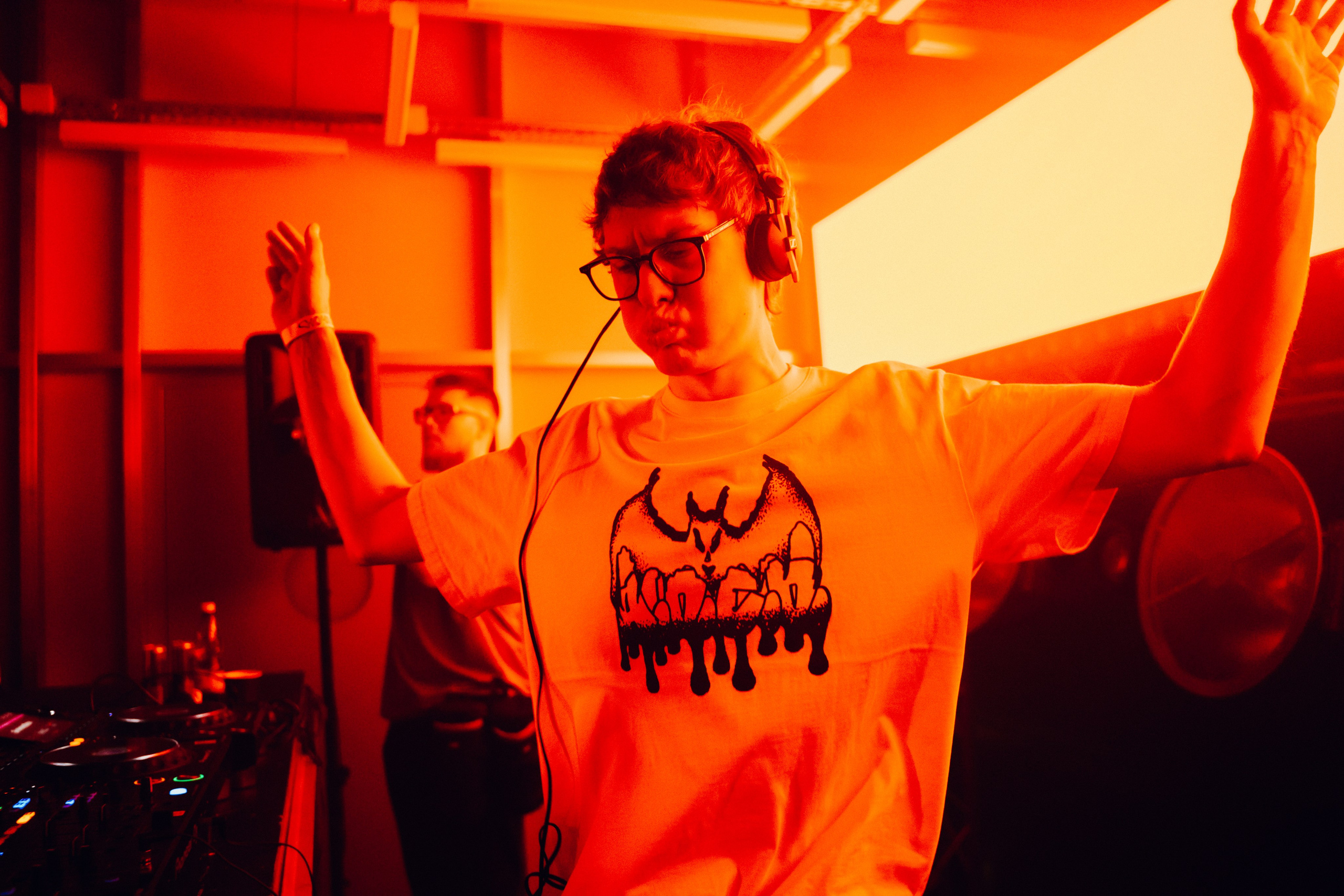 Ночная смена. Главная