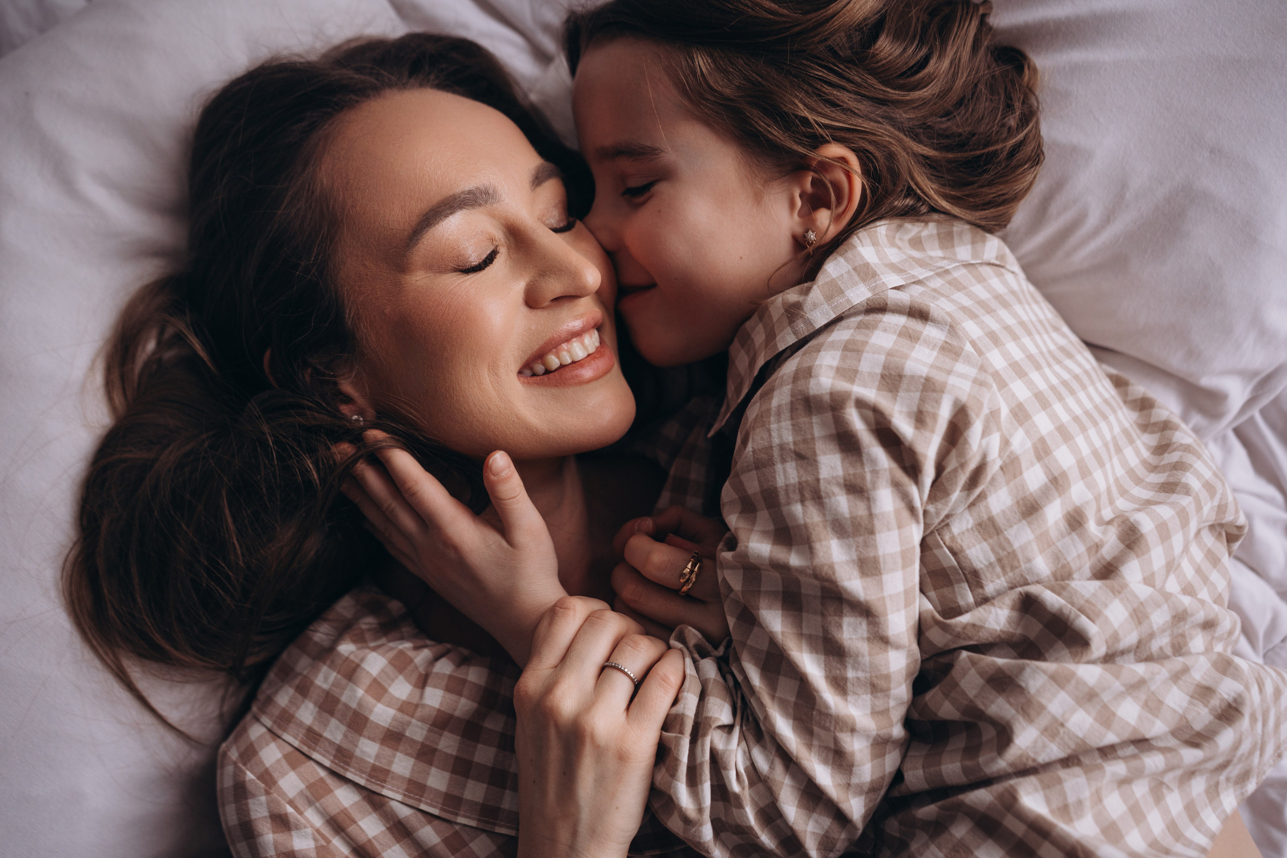 Фотодень Мамы 2026. Фотограф Новорожденных в Москве. Семейные истории в стиле LIFE