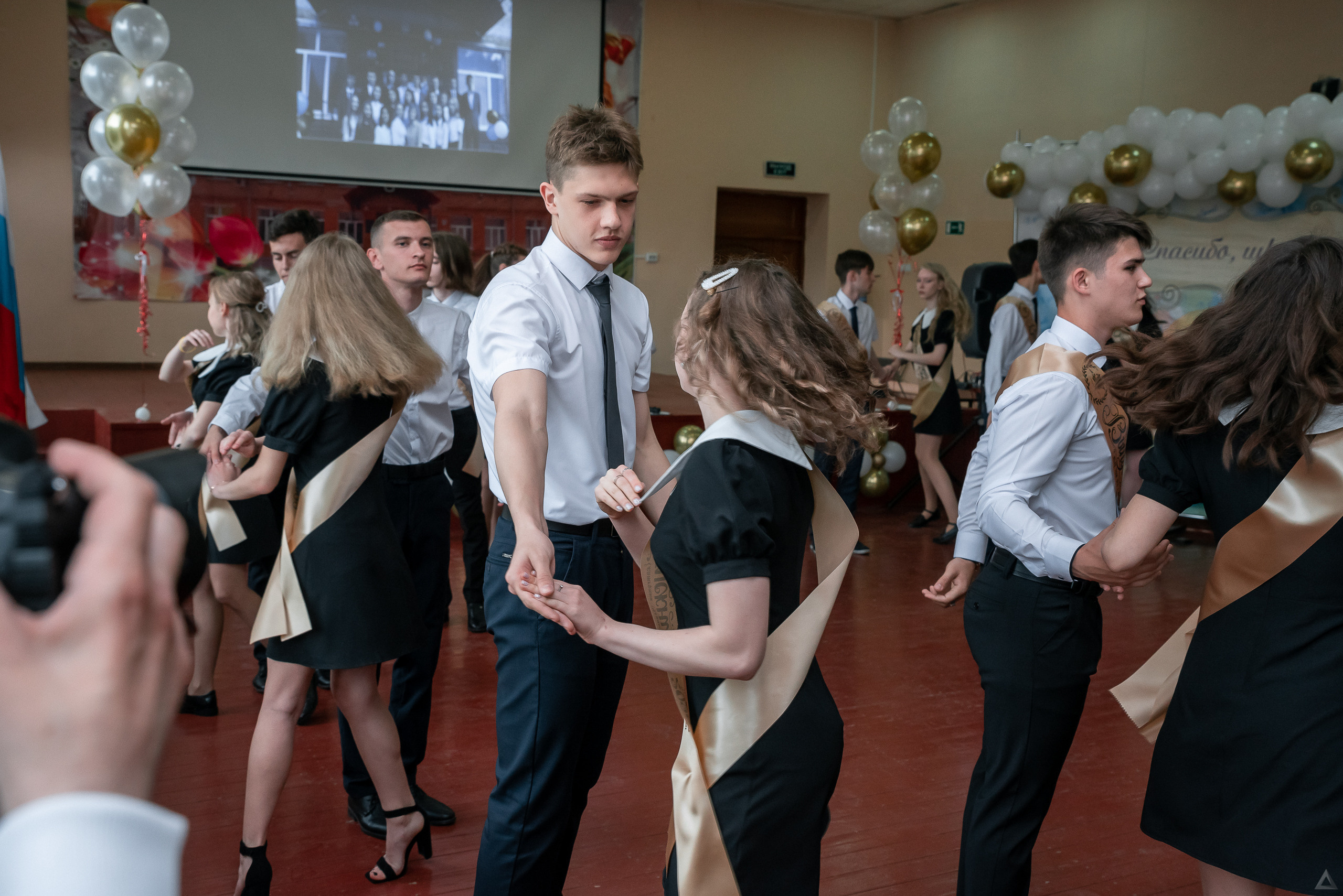 Школа 16. Последний звонок 2022. Производство фото и видео