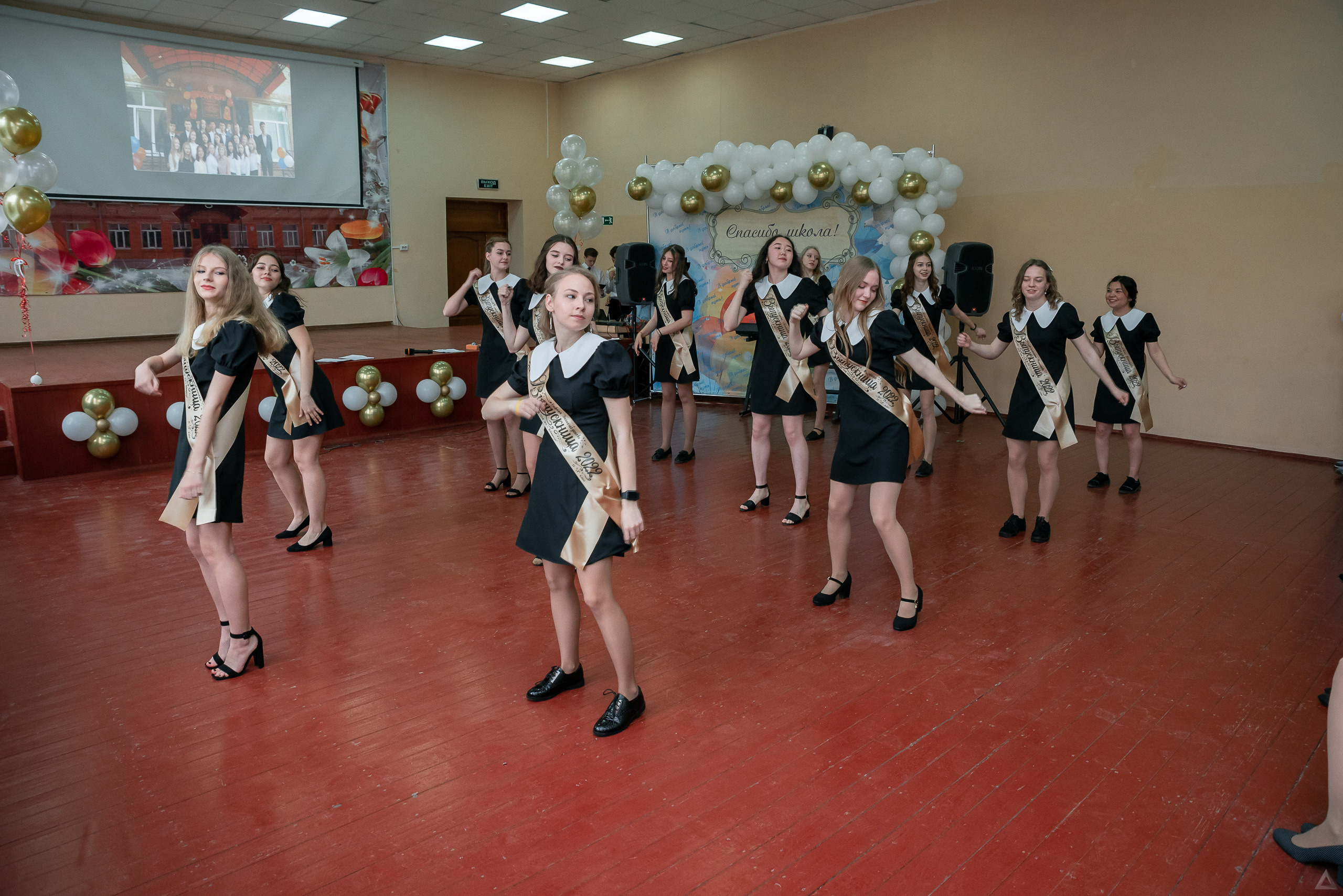 Школа 16. Последний звонок 2022. Производство фото и видео